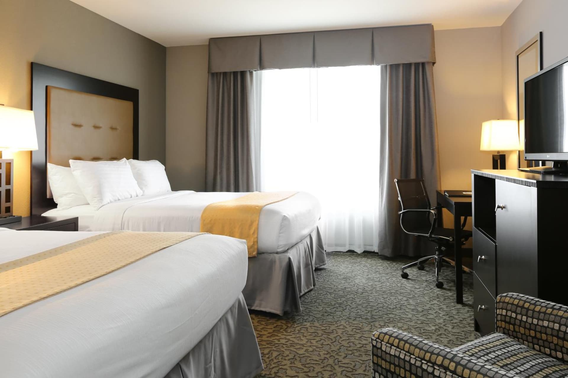 Holiday Inn and Suites East Peoria by IHG gallery photo in Peoria, IL — image 71
