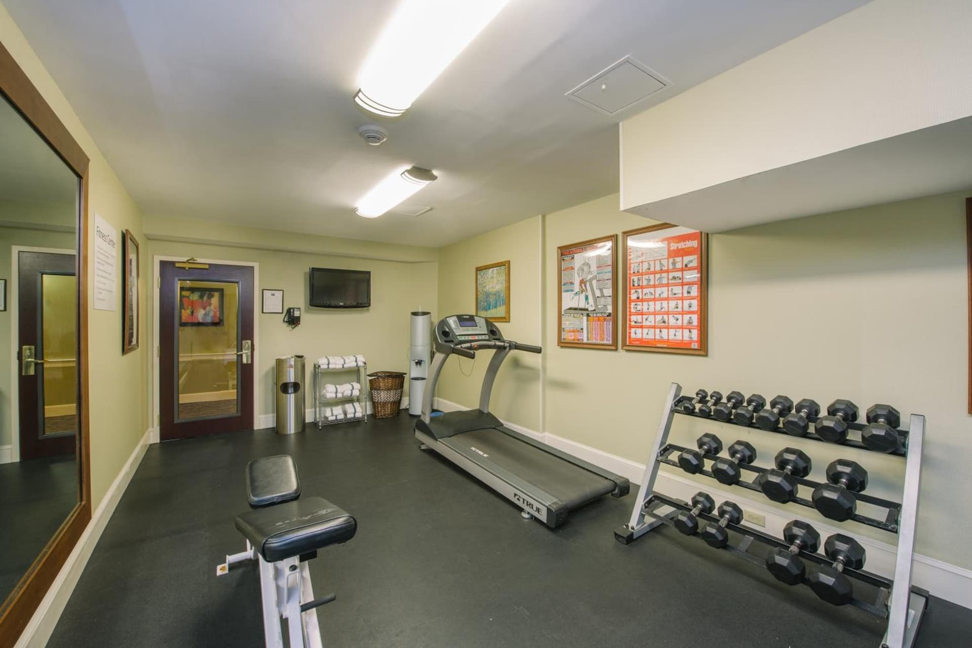 Holiday Inn Express and Suites Merrimack - Nashua by IHG gallery photo in Merrimack, NH — image 11