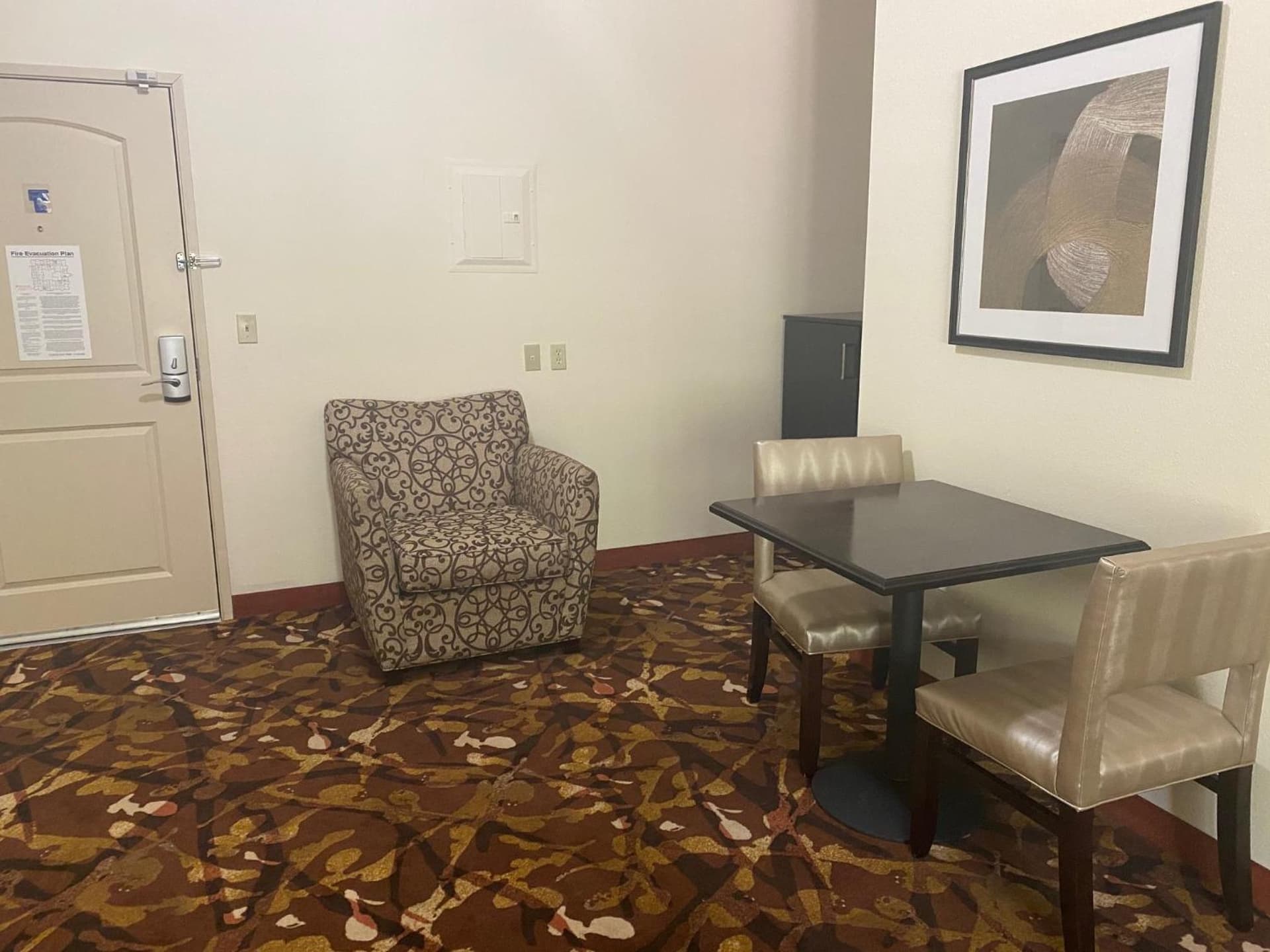 Baymont by Wyndham Hobbs interior in Hobbs, NM — gallery photo 2