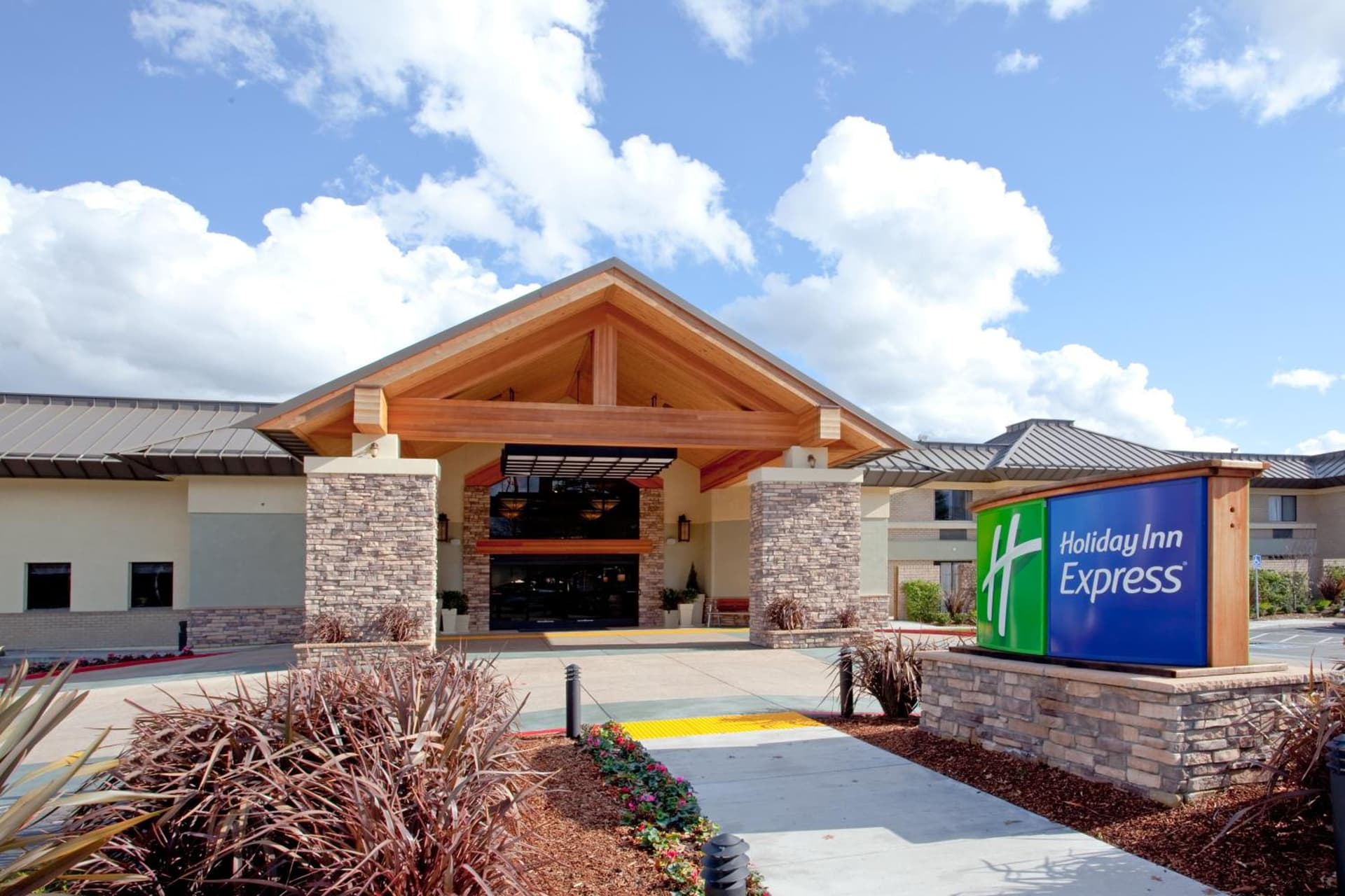 Holiday Inn Express Walnut Creek by IHG gallery photo in Walnut Creek, CA — image 46