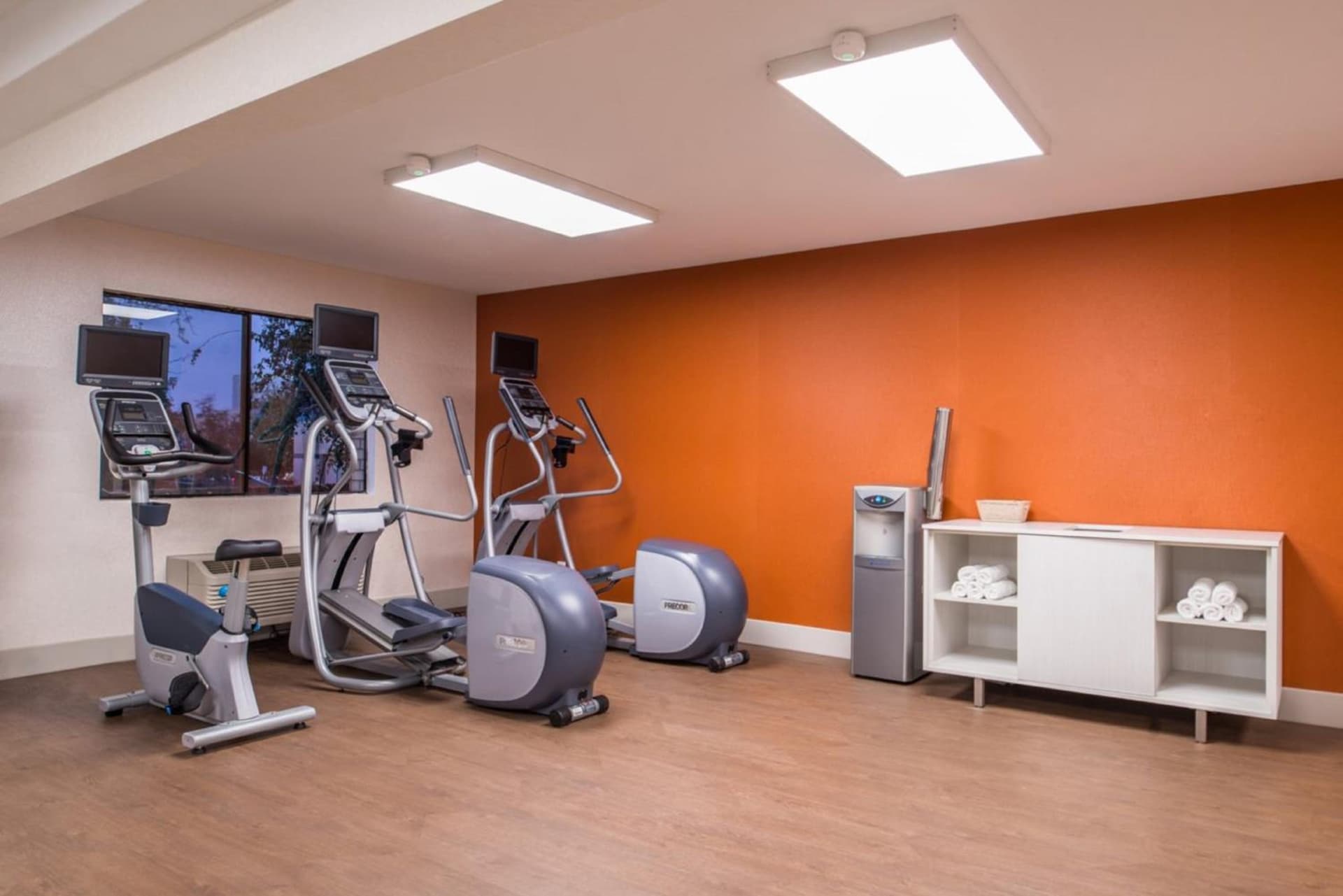 Holiday Inn Express Walnut Creek by IHG gallery photo in Walnut Creek, CA — image 52
