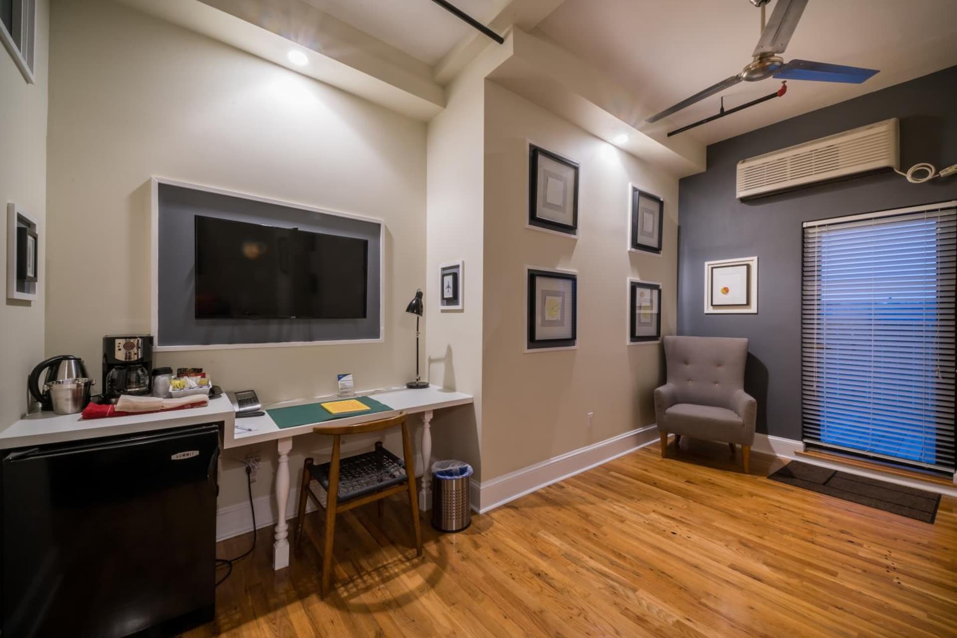 Henry Norman Hotel gallery photo in Brooklyn, NY — image 87