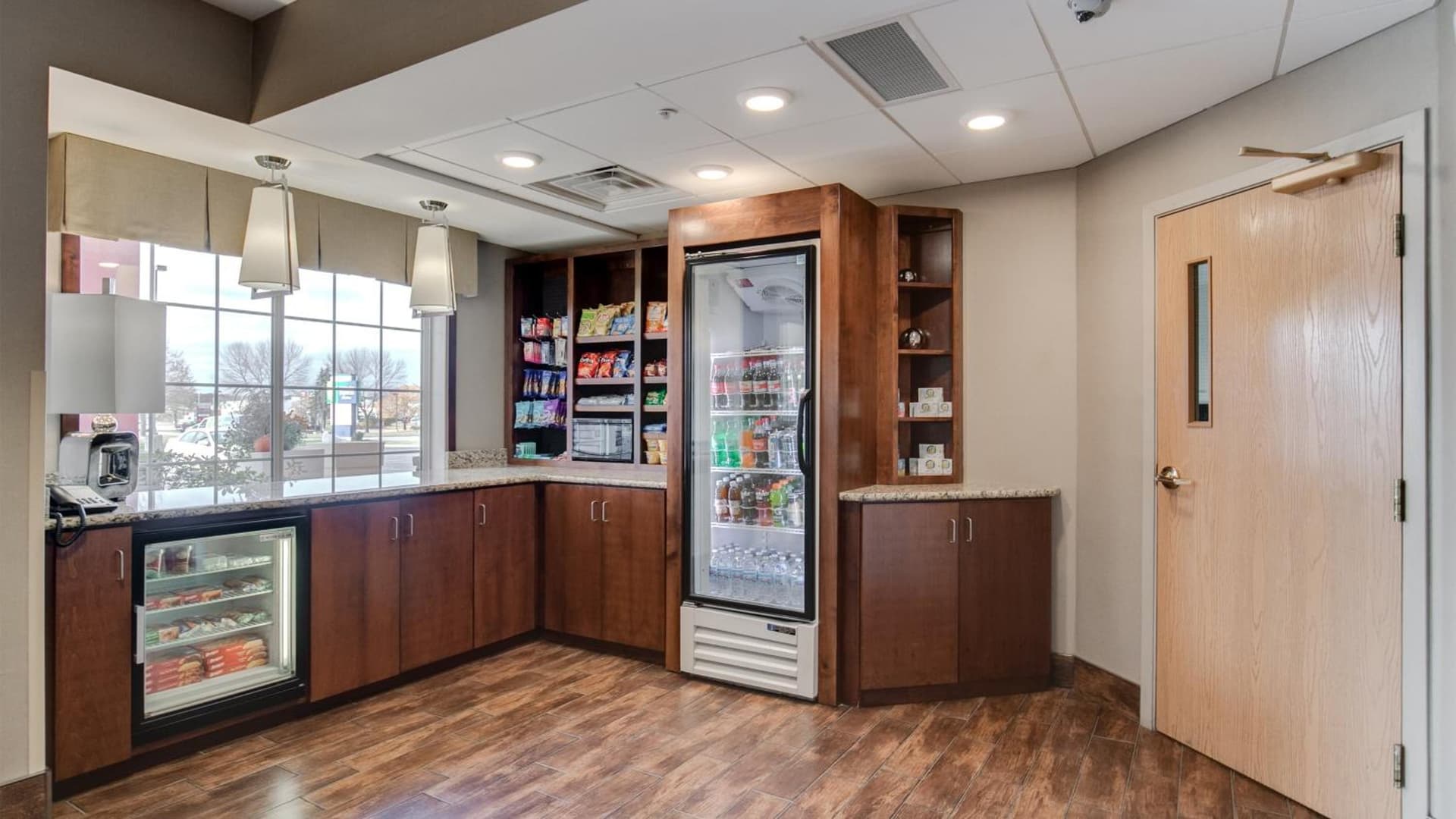 Holiday Inn Express and Suites St. Cloud by IHG gallery photo in Saint Cloud, MN — image 57