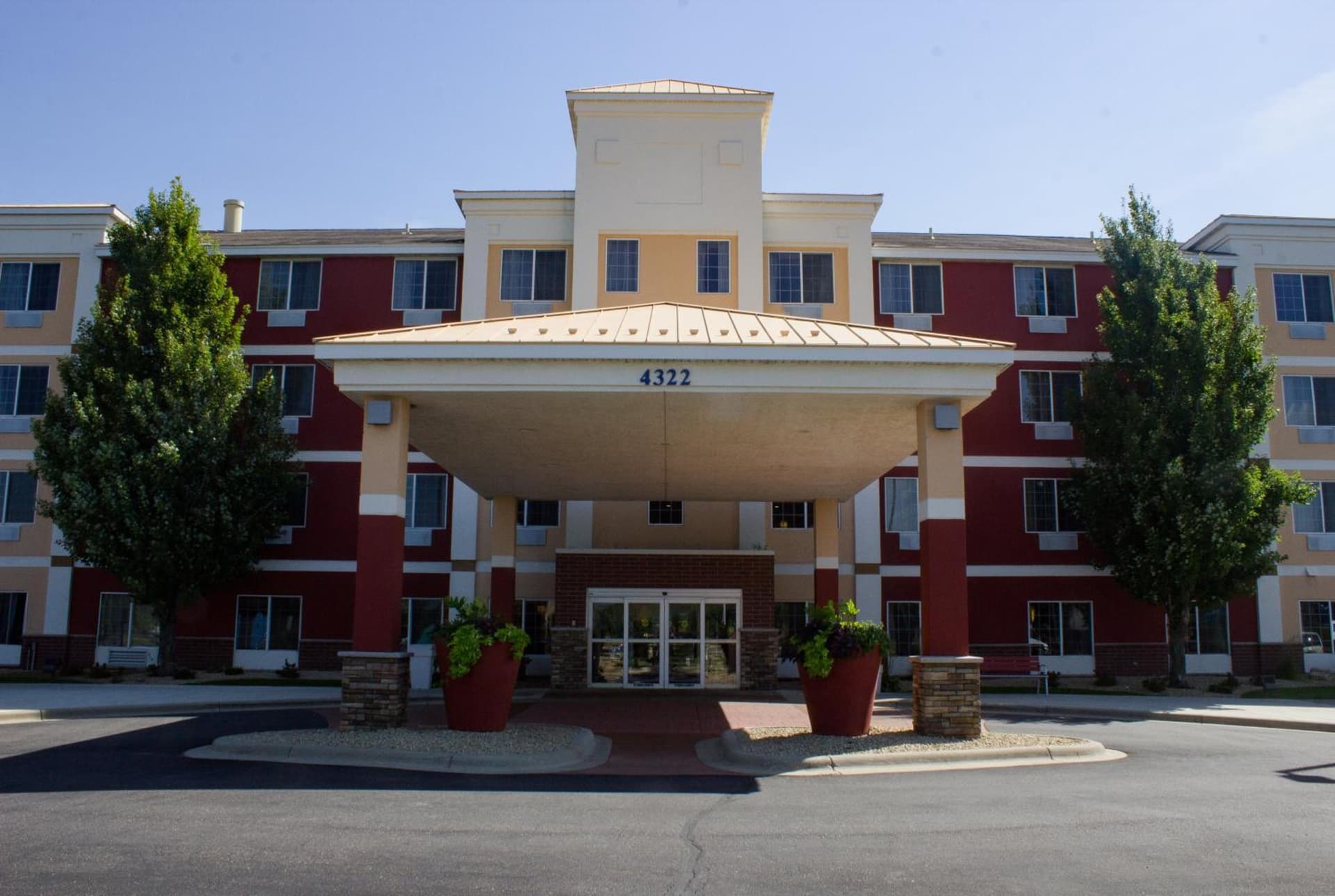 Holiday Inn Express and Suites St. Cloud by IHG featured exterior or lobby in Saint Cloud, MN — similar hotel
