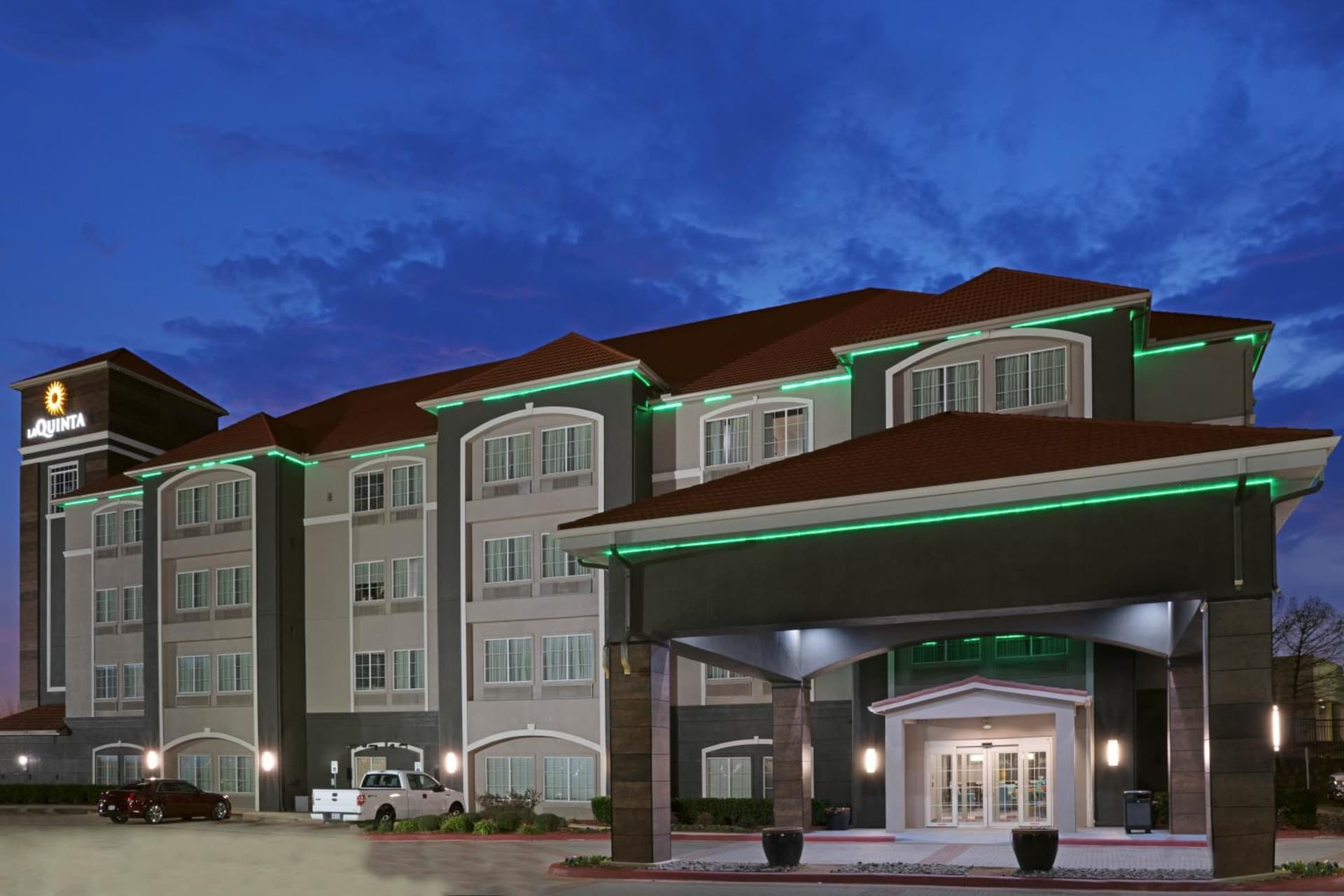 La Quinta Inn & Suites by Wyndham Fort Worth Arlington West gallery photo in Arlington, TX — image 22