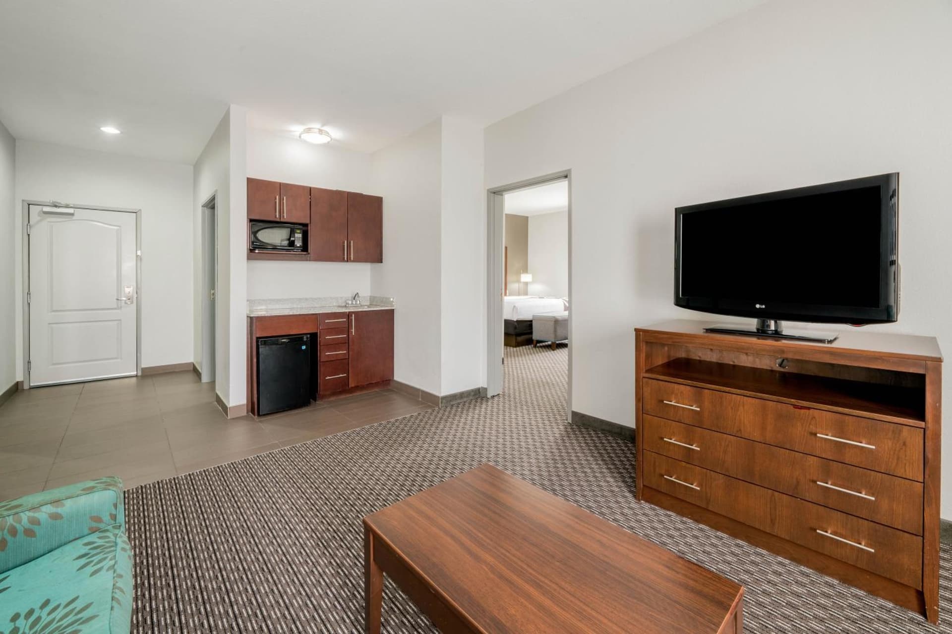 La Quinta Inn & Suites by Wyndham Fort Worth Arlington West gallery photo in Arlington, TX — image 4