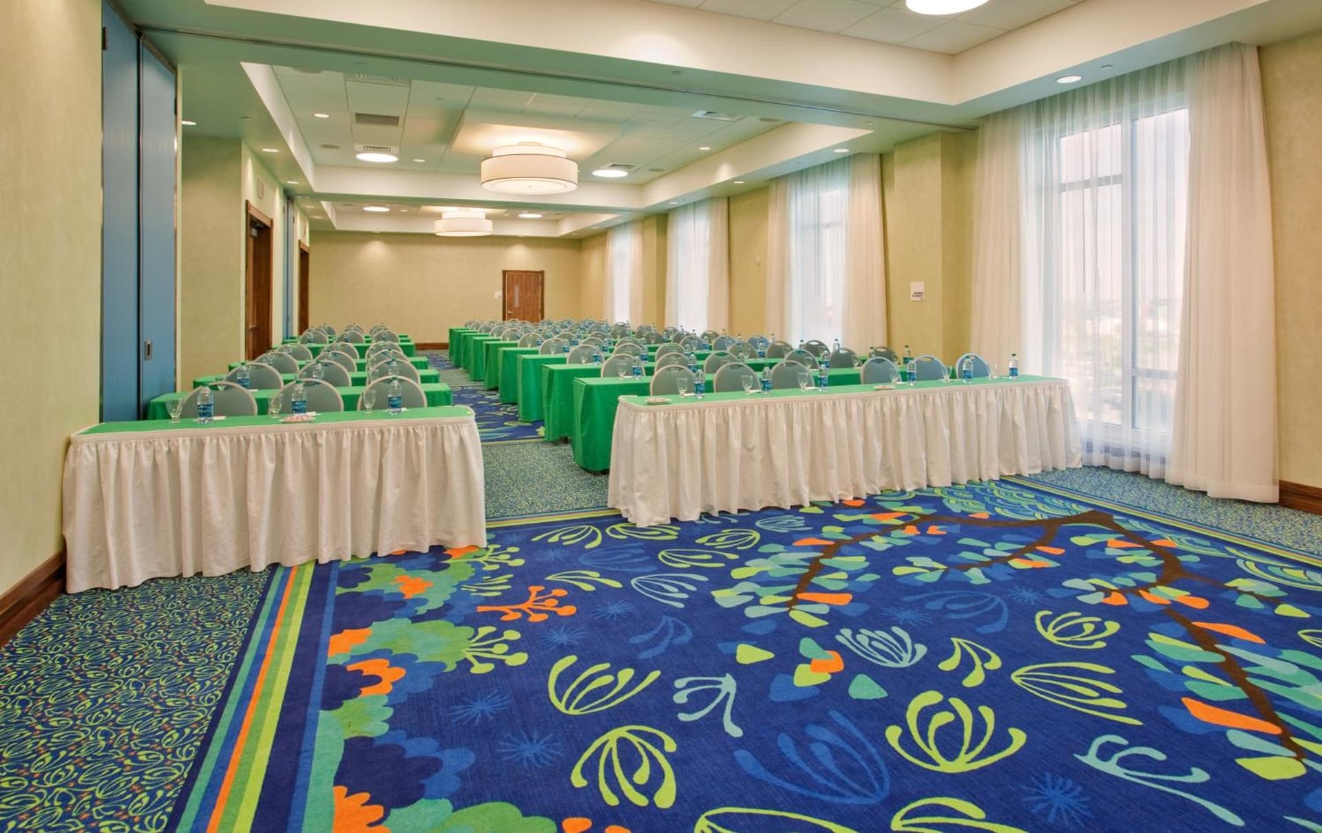 Holiday Inn Resort Pensacola Beach Gulf Front by IHG gallery photo in Pensacola Beach, FL — image 40