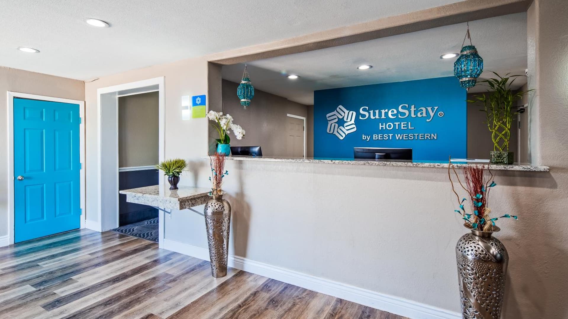 Travelodge by Wyndham San Antonio Downtown Northeast property views in San Antonio, TX — gallery photo 3