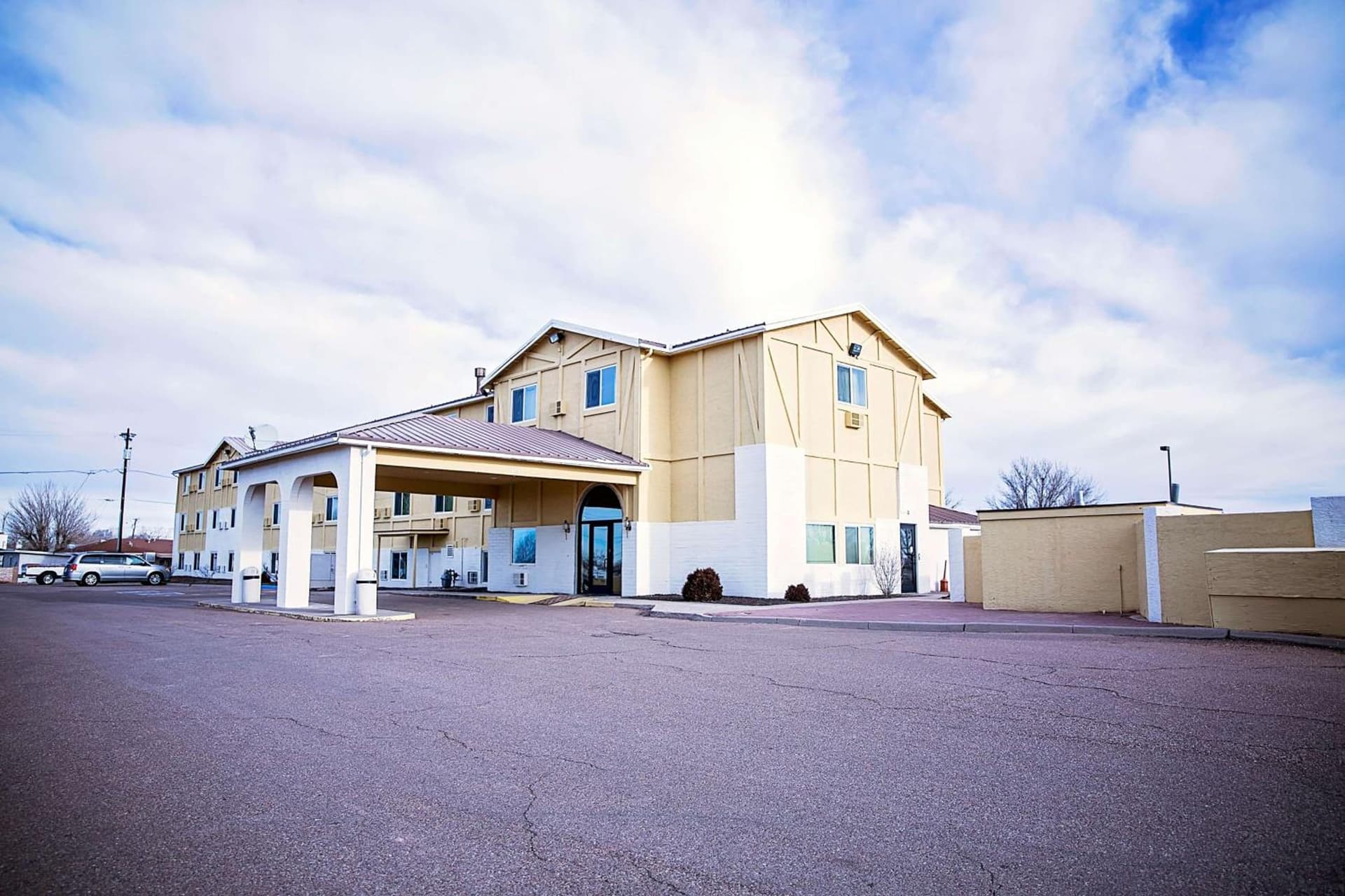 Super 8 by Wyndham Holbrook property views in Holbrook, AZ — gallery photo 3