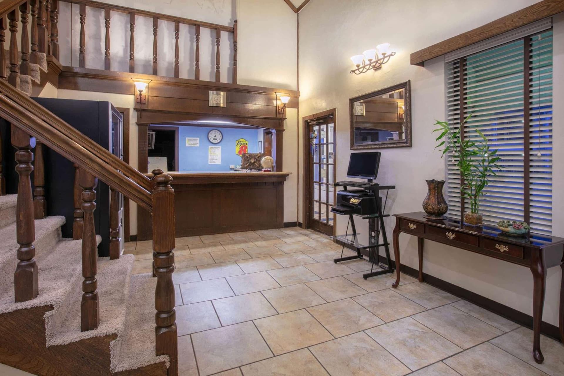 Super 8 by Wyndham City of Moore property views in Moore, OK — gallery photo 3