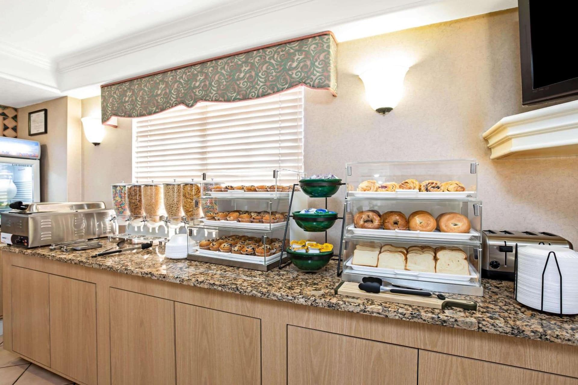 La Quinta Inn by Wyndham El Paso East Lomaland gallery photo in El Paso, TX — image 6