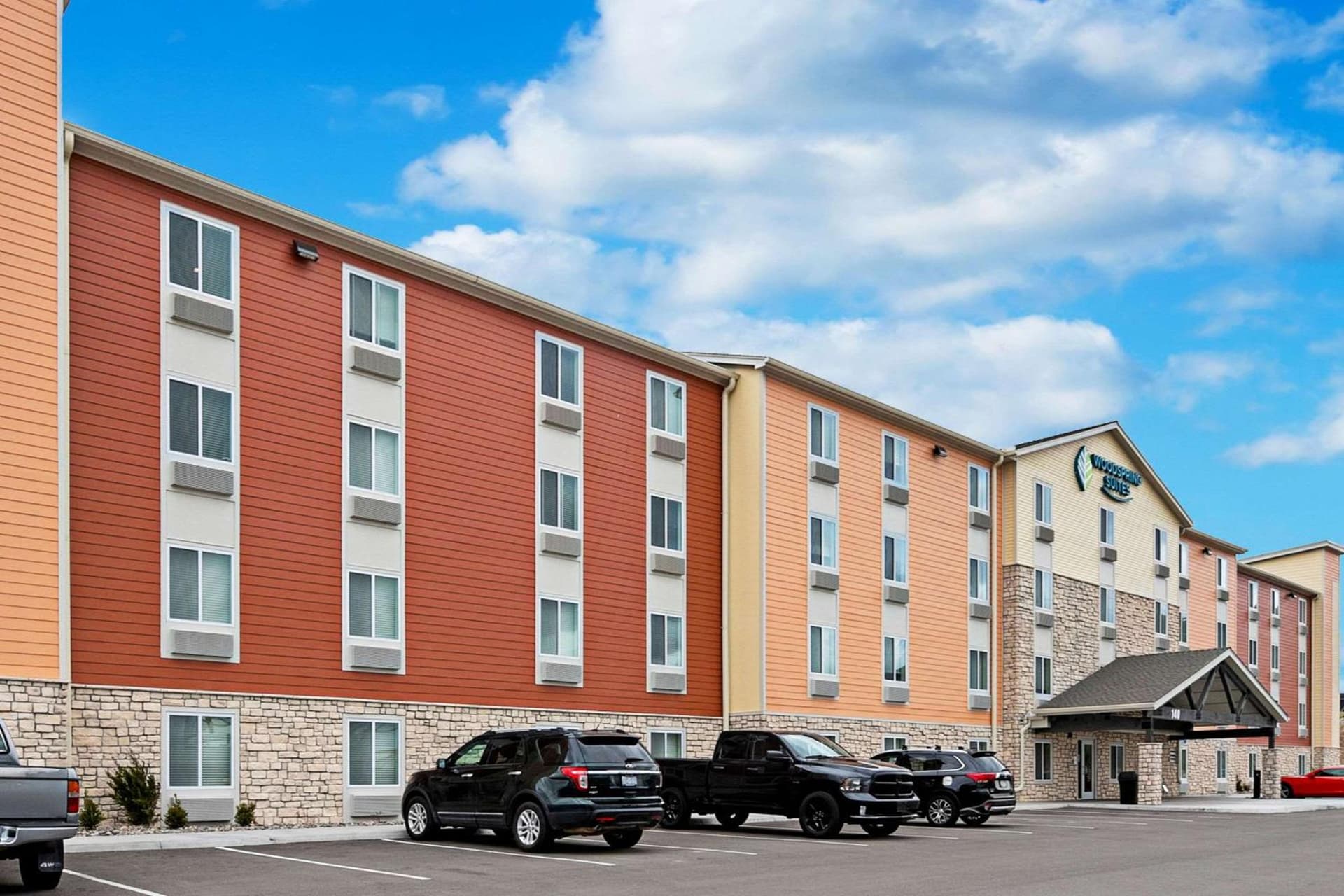 WoodSpring Suites Reno Sparks property views in Sparks, NV — gallery photo 3