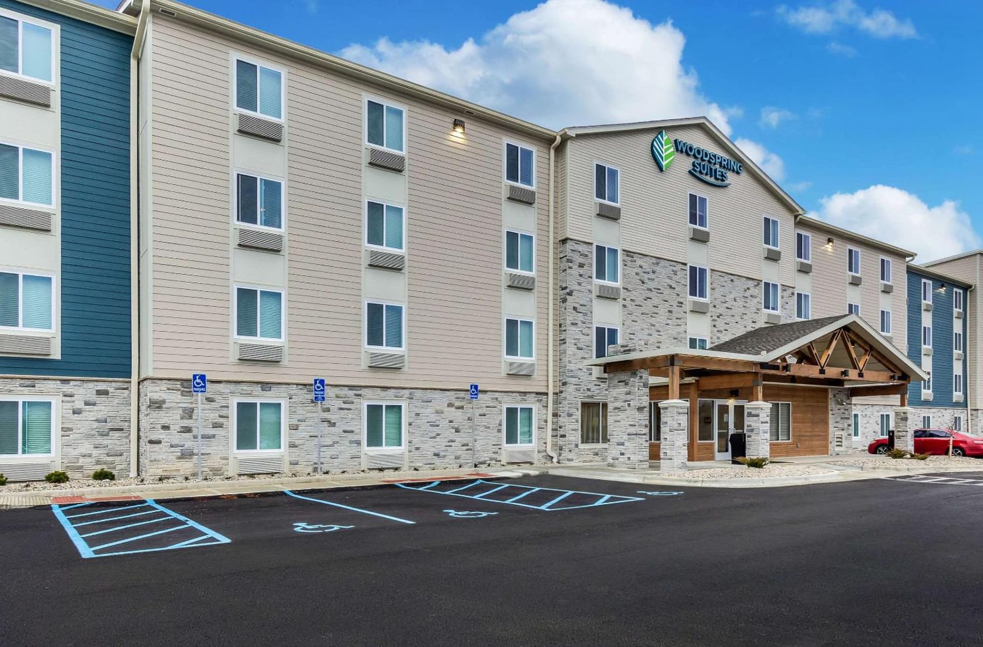 WoodSpring Suites Indianapolis Castleton property views in Indianapolis, IN — gallery photo 3