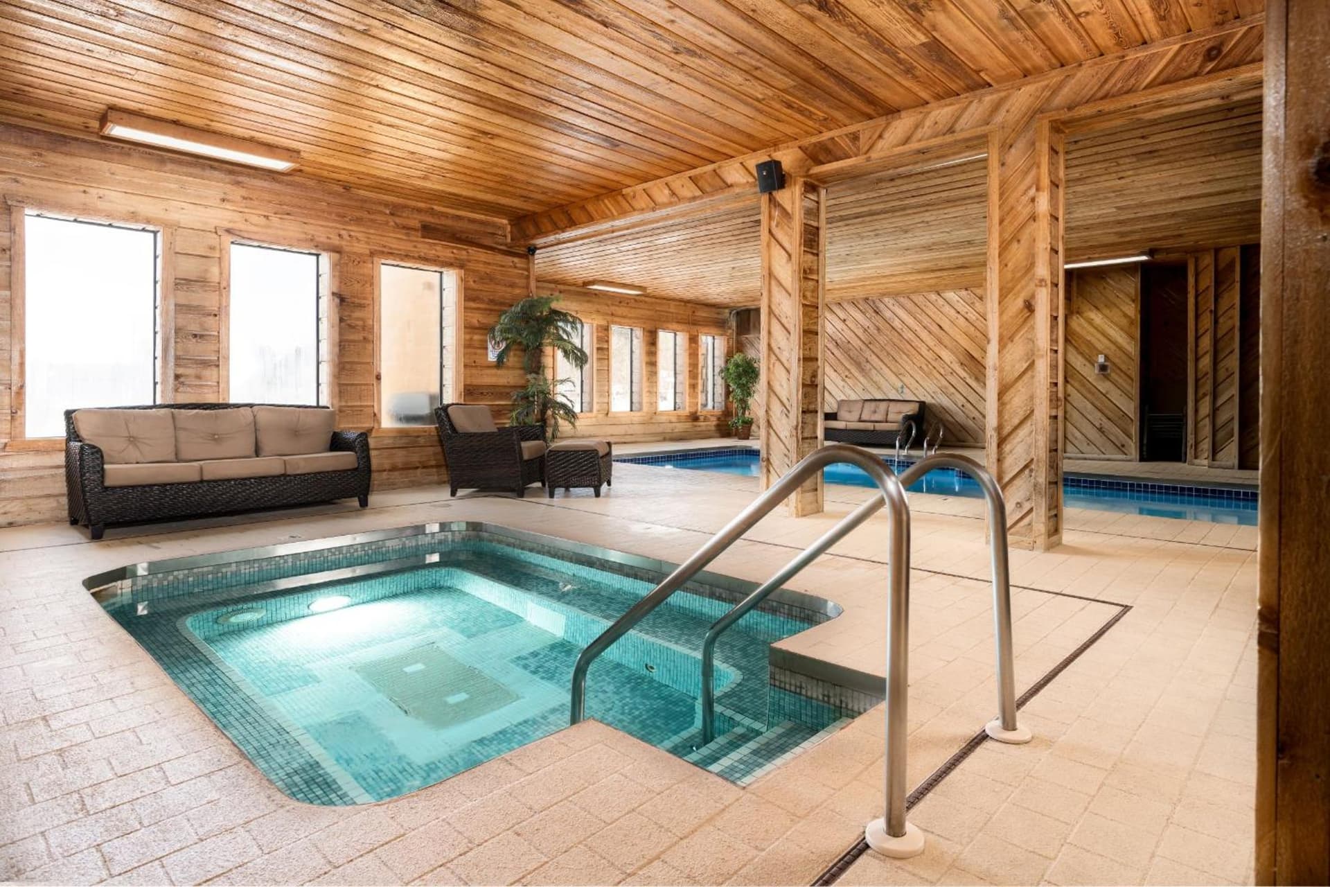 Natura VUE Resort & Boathouse property views in Wisconsin Dells, WI — gallery photo 3
