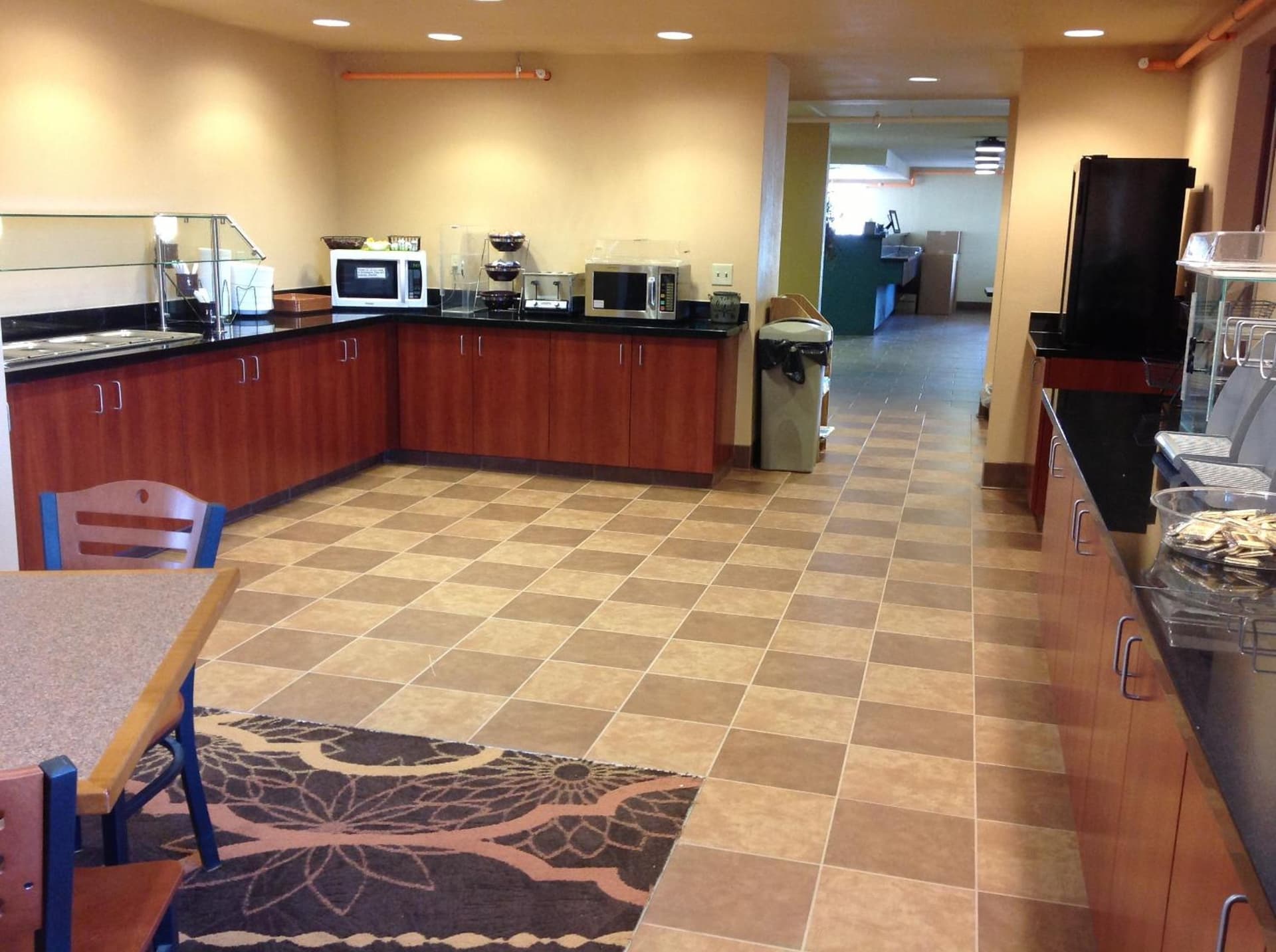 Richland Inn and Suites property views in Sidney, MT — gallery photo 3