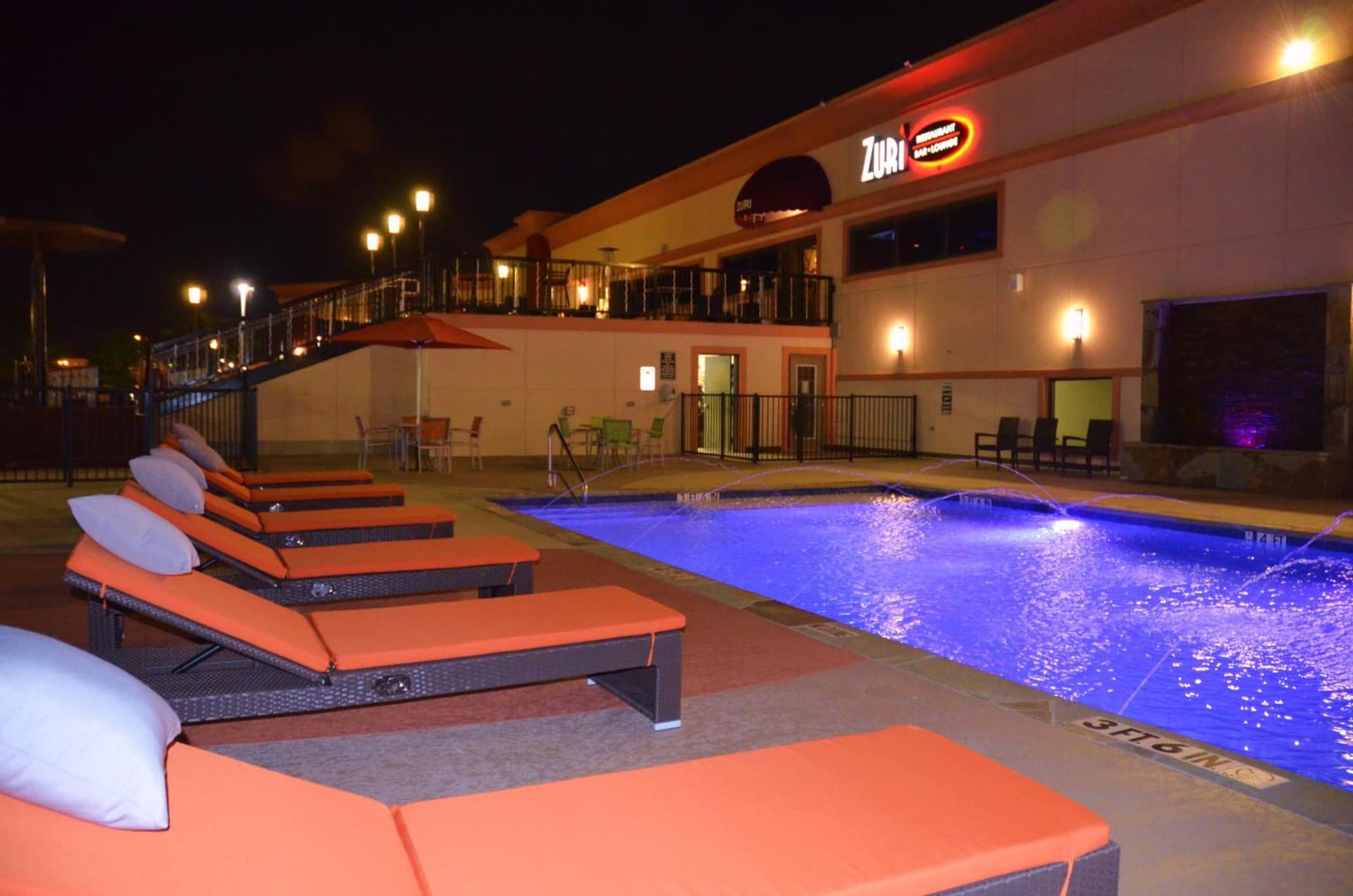 Lux Hotel & Spa gallery photo in Arlington, TX — image 20