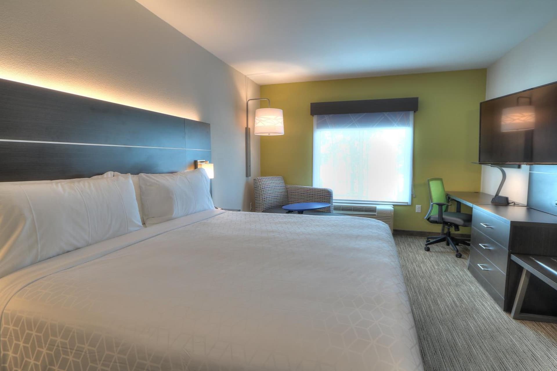 Holiday Inn Express Hotel & Suites Mobile Saraland by IHG gallery photo in Saraland, AL — image 46