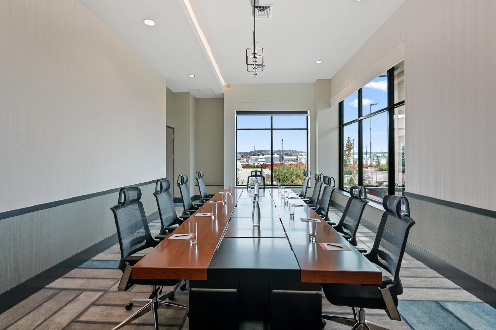 Hotel Indigo Seattle Everett Waterfront Place by IHG gallery photo in Everett, WA — image 102