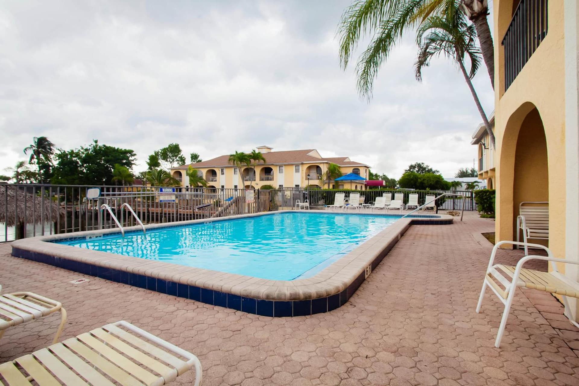 OYO Waterfront Hotel- Cape Coral Fort Myers, FL gallery photo in Cape Coral, FL — image 14