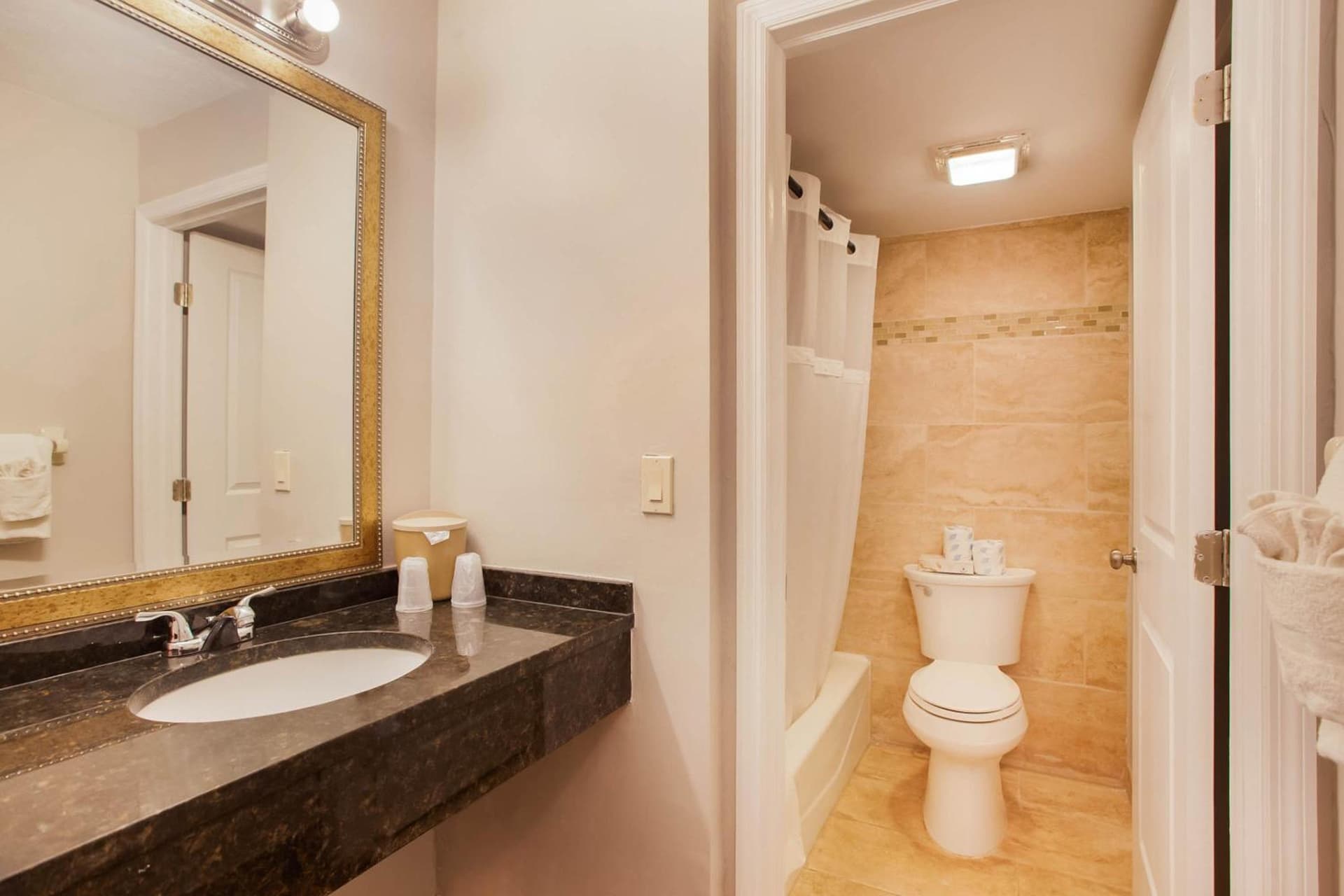 OYO Waterfront Hotel- Cape Coral Fort Myers, FL gallery photo in Cape Coral, FL — image 54