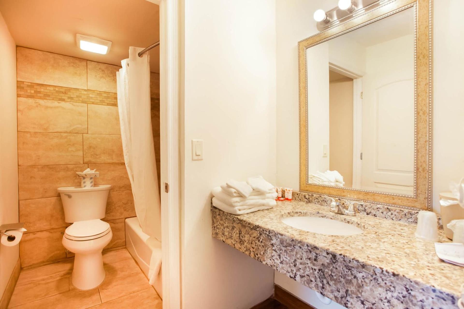 OYO Waterfront Hotel- Cape Coral Fort Myers, FL gallery photo in Cape Coral, FL — image 33