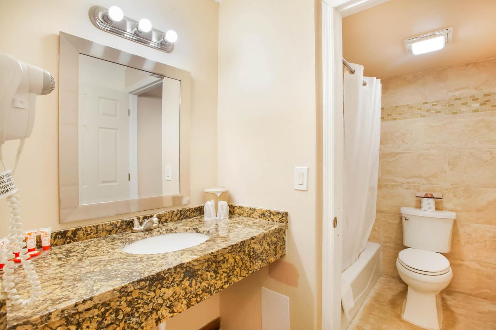 OYO Waterfront Hotel- Cape Coral Fort Myers, FL gallery photo in Cape Coral, FL — image 29