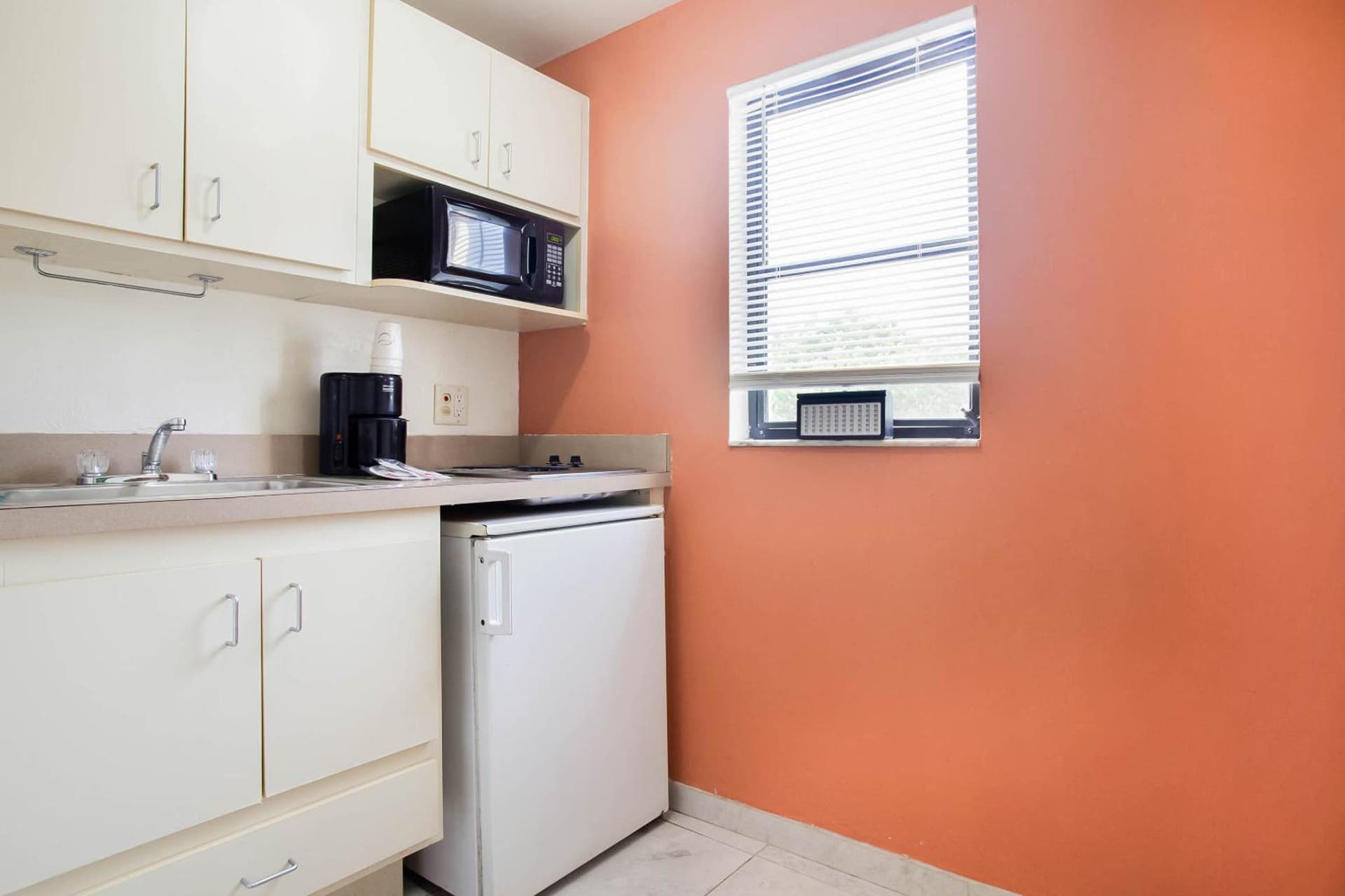 OYO Waterfront Hotel- Cape Coral Fort Myers, FL gallery photo in Cape Coral, FL — image 47
