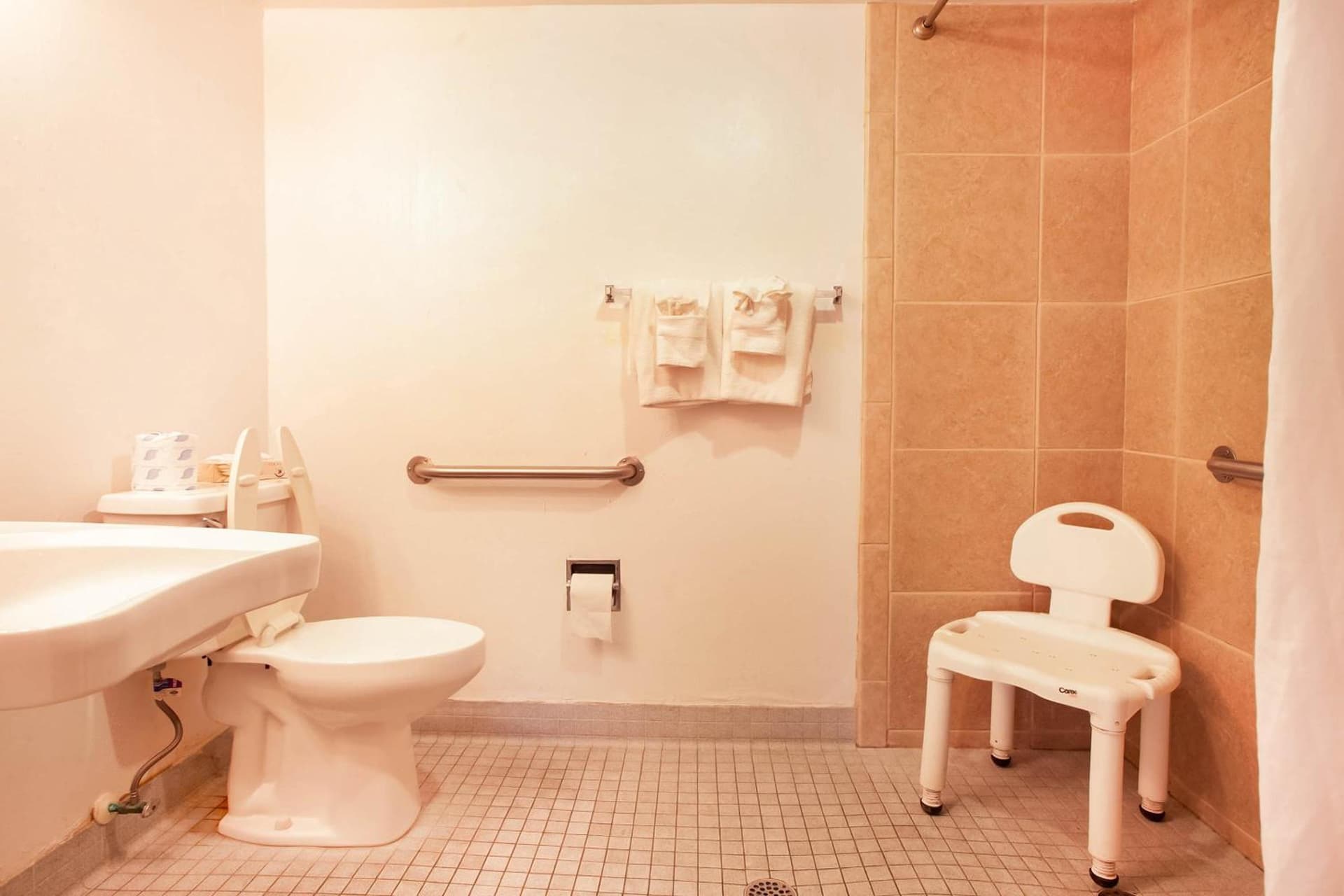 OYO Waterfront Hotel- Cape Coral Fort Myers, FL gallery photo in Cape Coral, FL — image 34