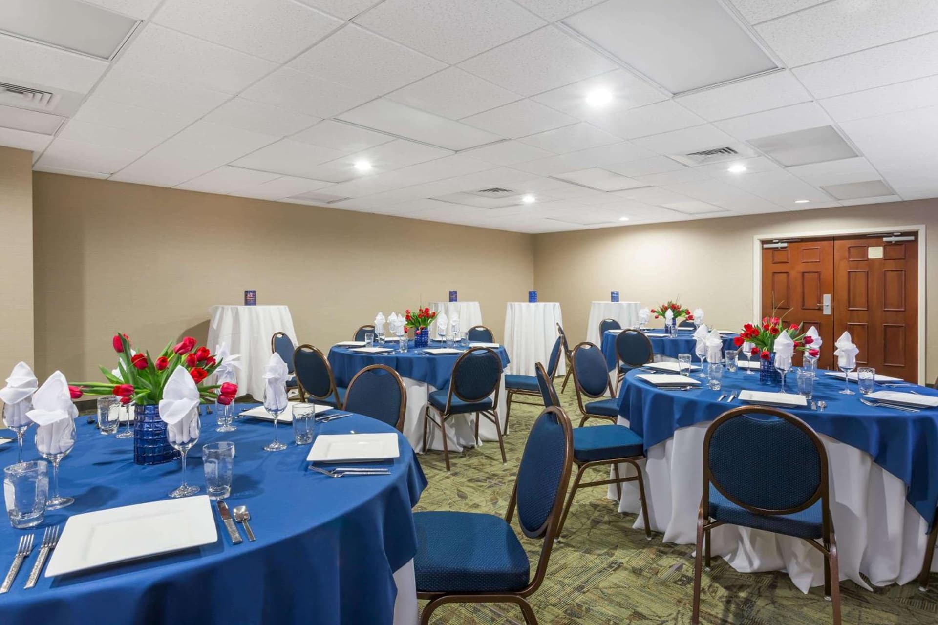 Hawthorn Extended Stay by Wyndham Naples gallery photo in Naples, FL — image 33