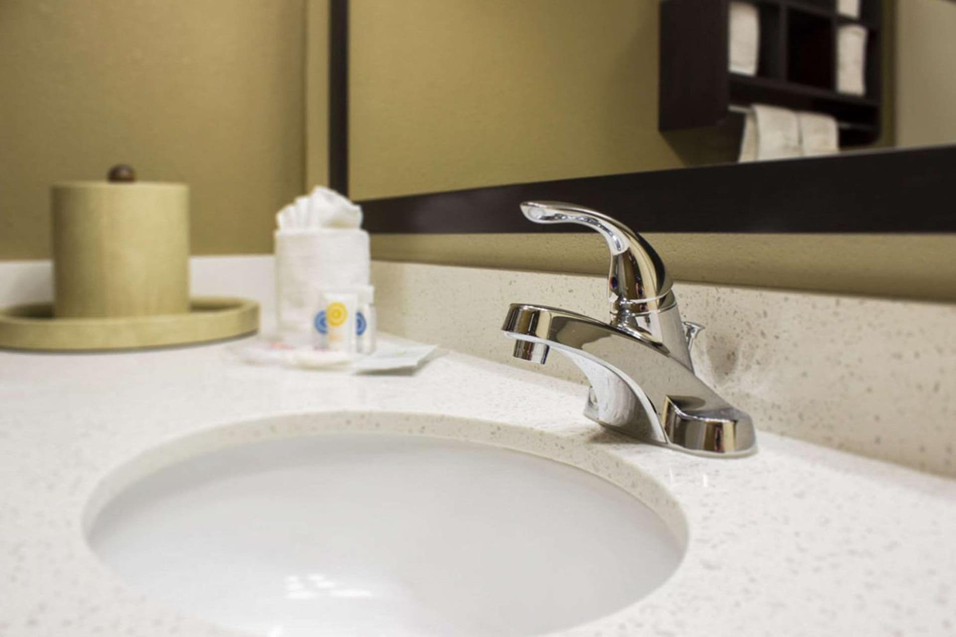 Comfort Suites Regency Park gallery photo in Cary, NC — image 25