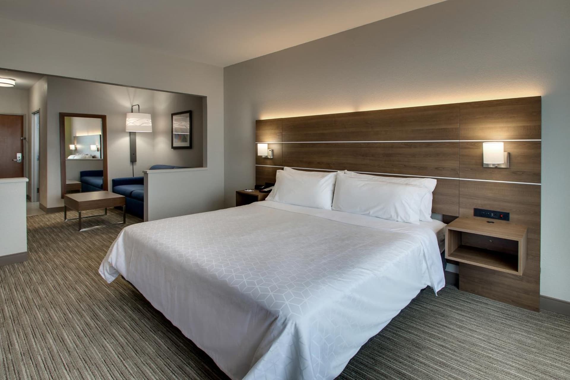 Holiday Inn Express Hotel & Suites Waukegan/Gurnee by IHG gallery photo in Waukegan, IL — image 37