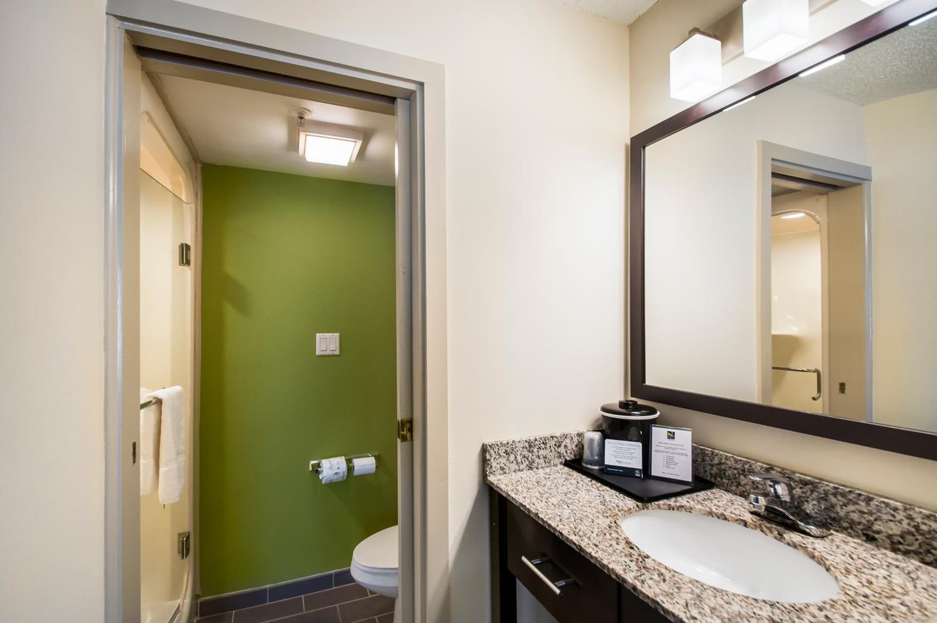 Quality Inn Grasonville near Kent Island gallery photo in Grasonville, MD — image 28