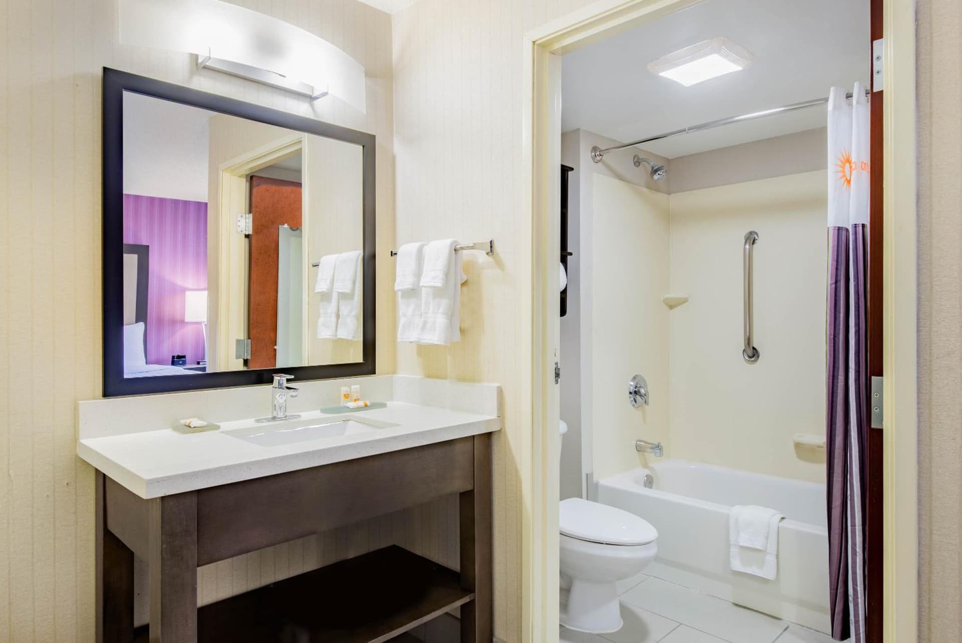 La Quinta by Wyndham Newark - Elkton gallery photo in Elkton, MD — image 15