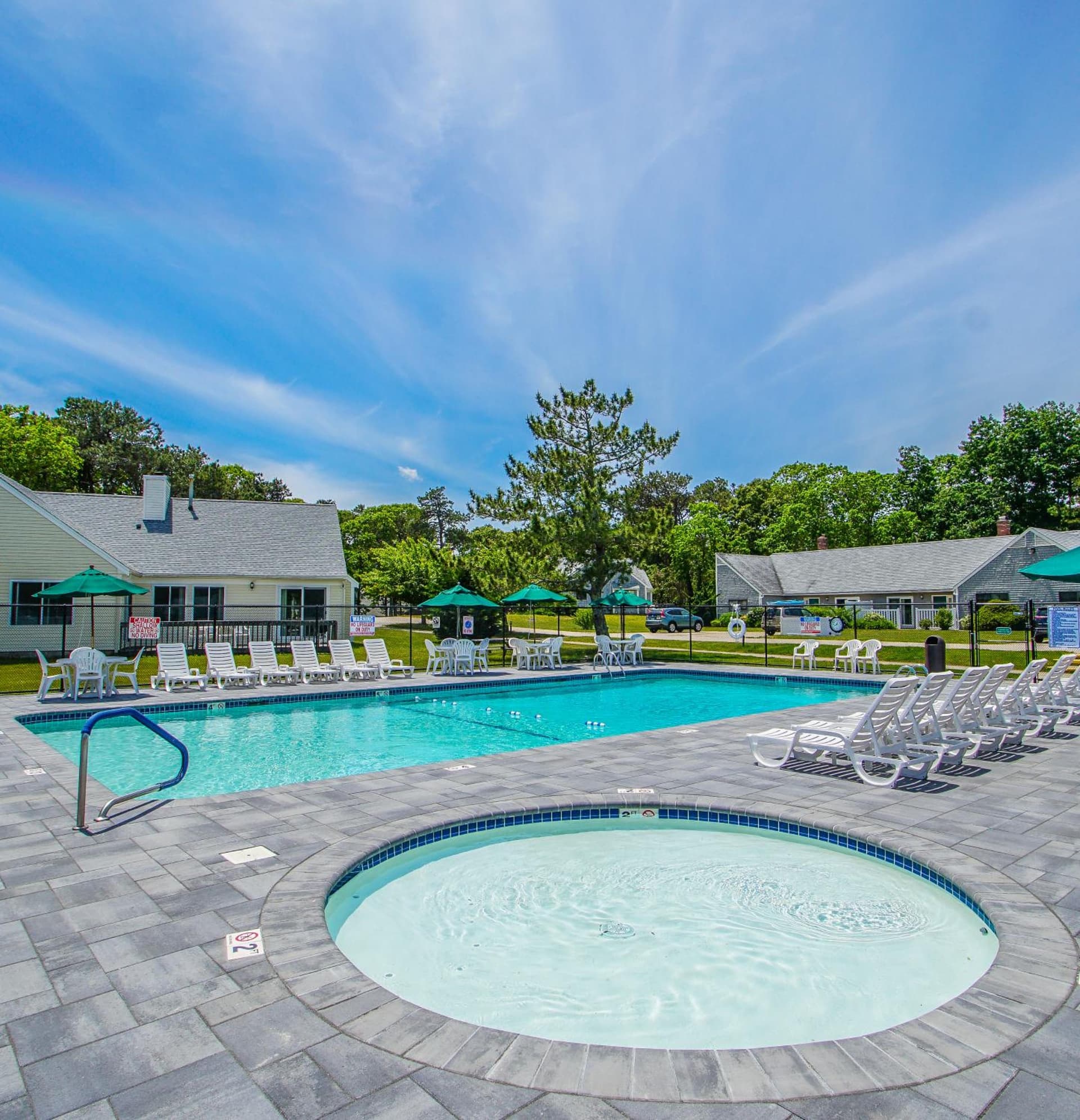 Brewster Green Resort interior in Brewster — gallery photo 2