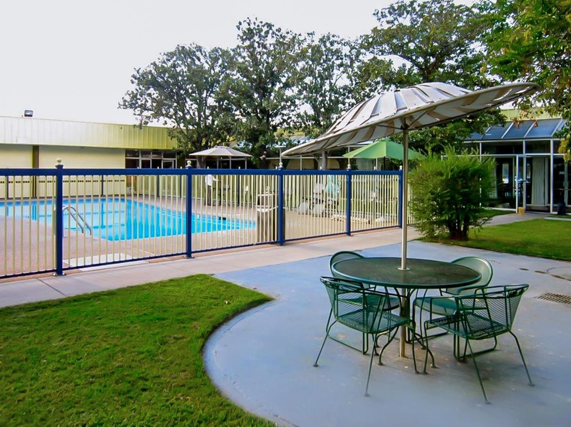 OYO Hotel Brownwood Hwy 67 property views in Brownwood, TX — gallery photo 3