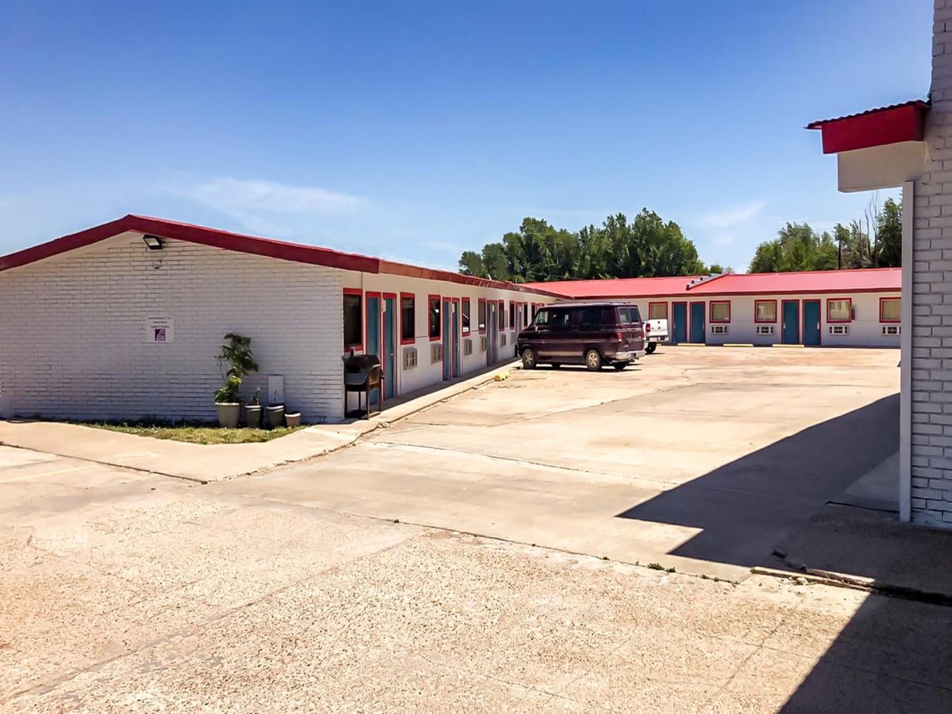 OYO Hotel Guymon OK US-54 featured exterior or lobby in Guymon, OK — similar hotel