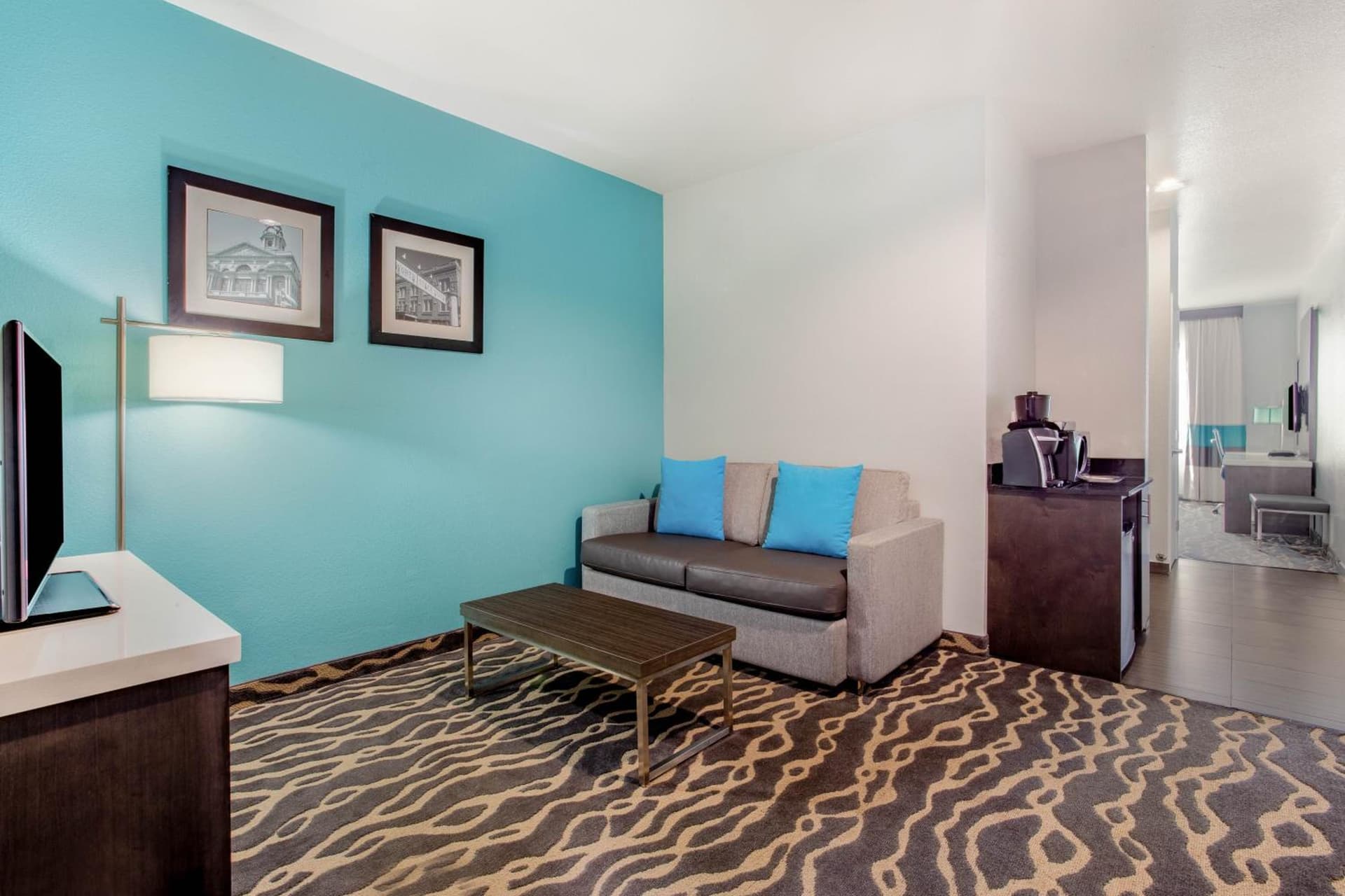 La Quinta Inn & Suites by Wyndham Northlake Ft. Worth gallery photo in Northlake, TX — image 49