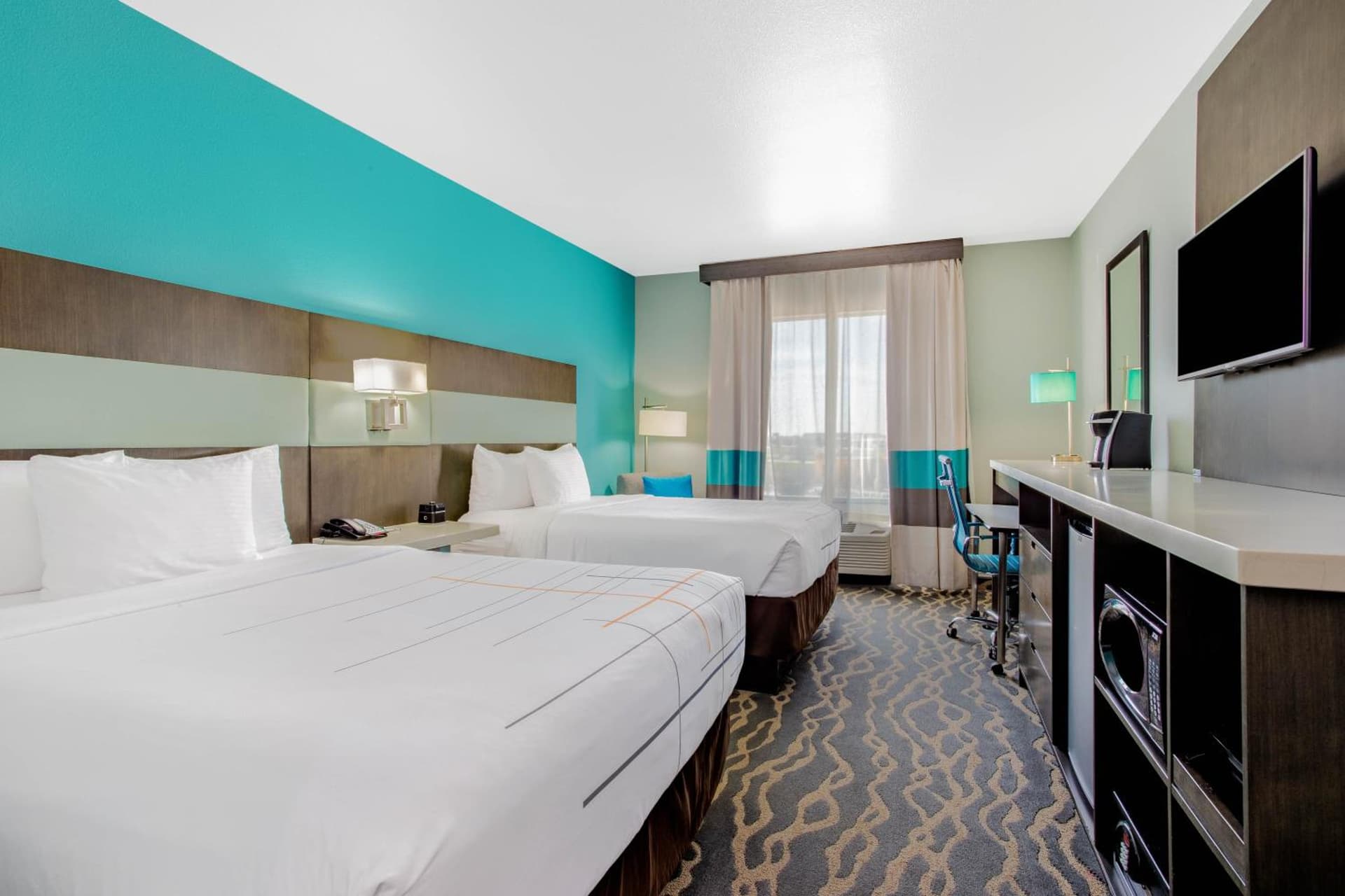 La Quinta Inn & Suites by Wyndham Northlake Ft. Worth gallery photo in Northlake, TX — image 63