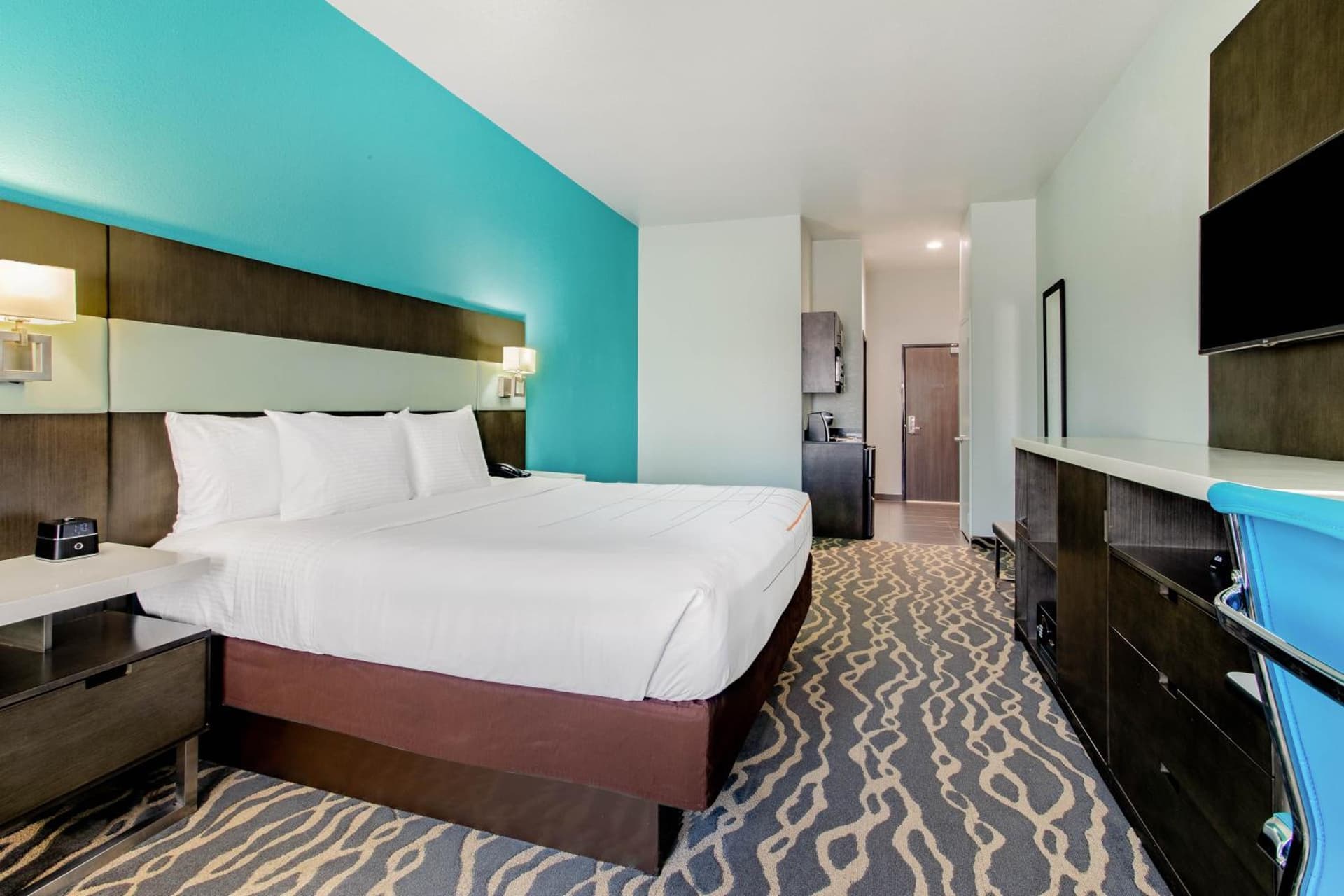 La Quinta Inn & Suites by Wyndham Northlake Ft. Worth gallery photo in Northlake, TX — image 48