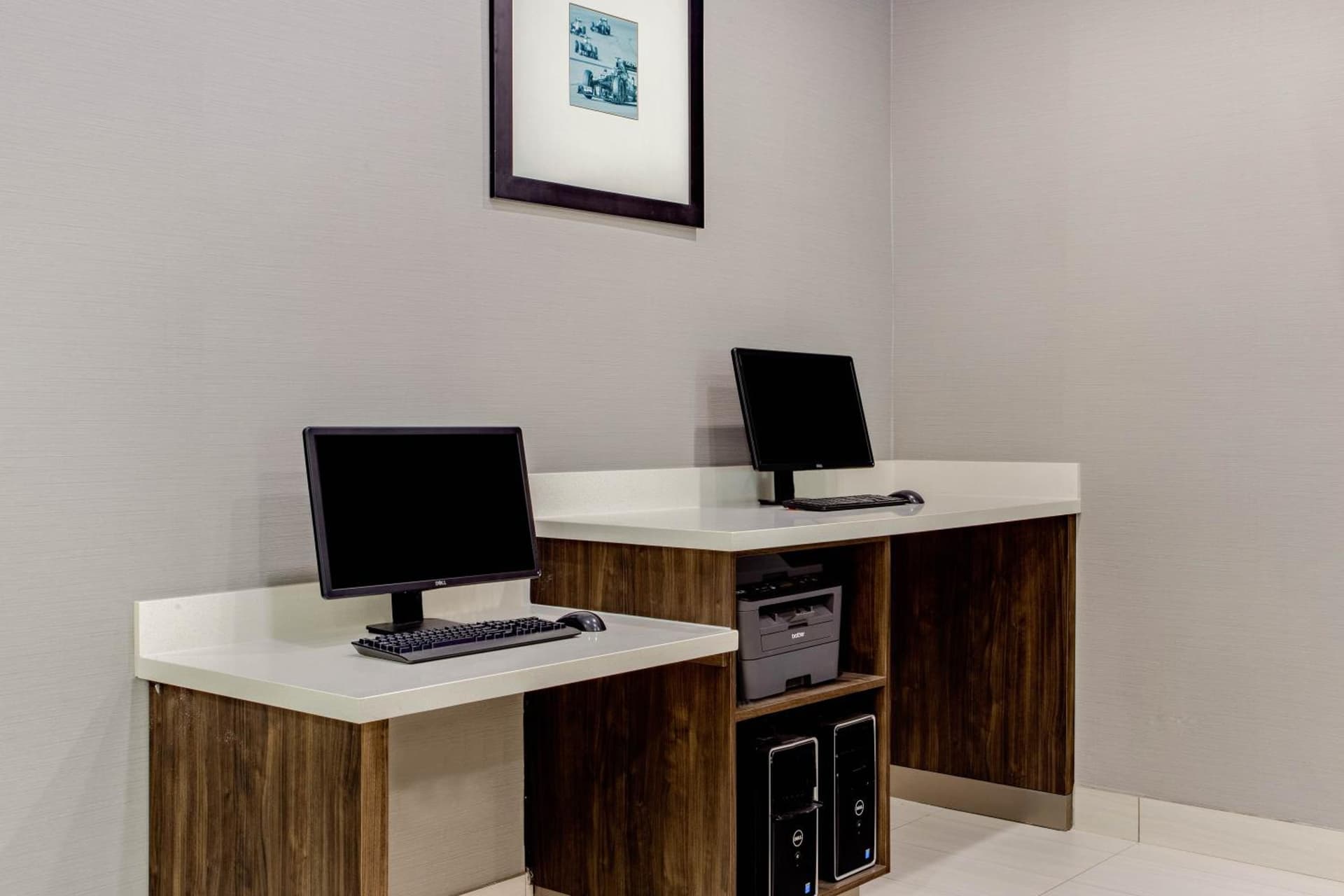 La Quinta Inn & Suites by Wyndham Northlake Ft. Worth gallery photo in Northlake, TX — image 7