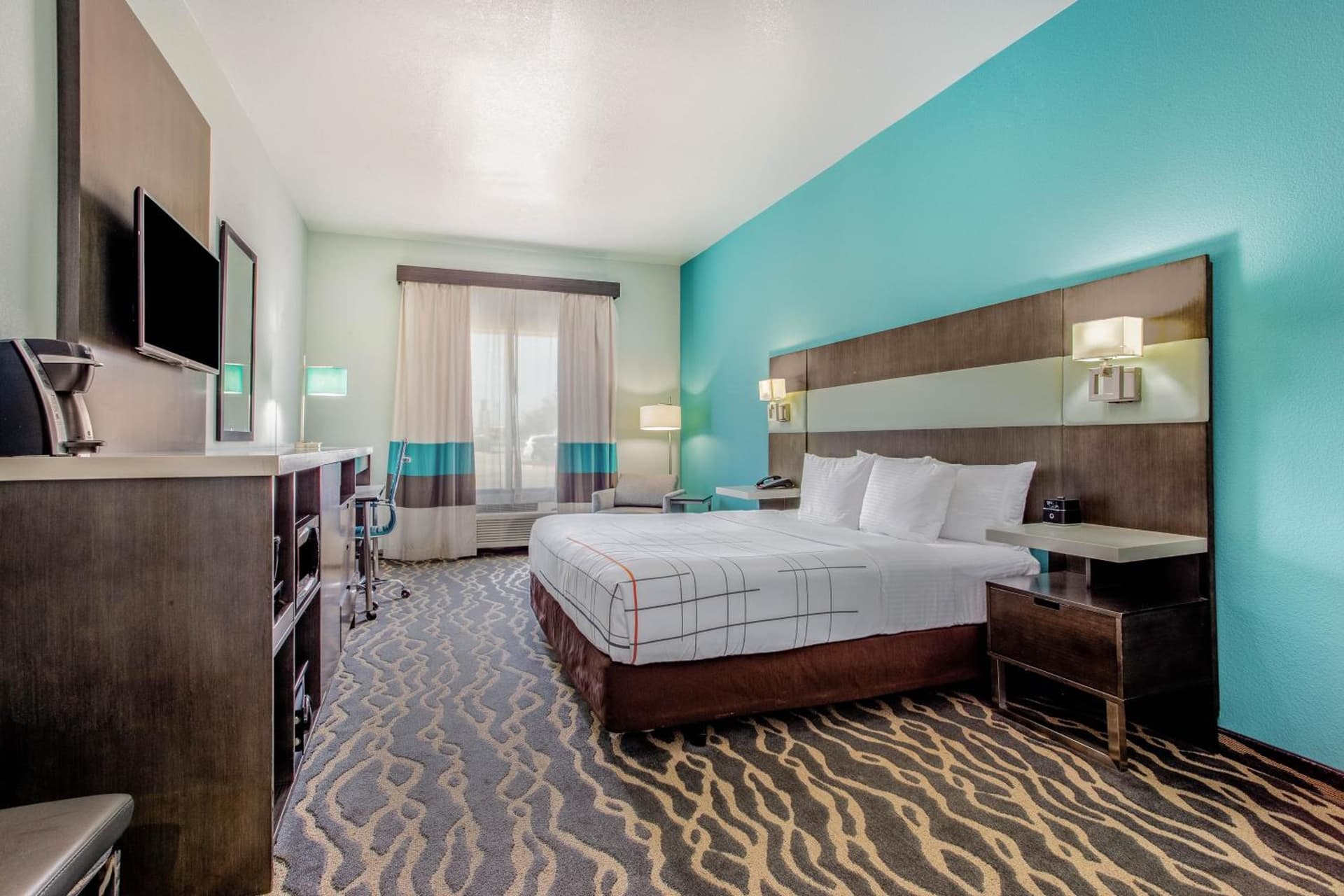 La Quinta Inn & Suites by Wyndham Northlake Ft. Worth gallery photo in Northlake, TX — image 44