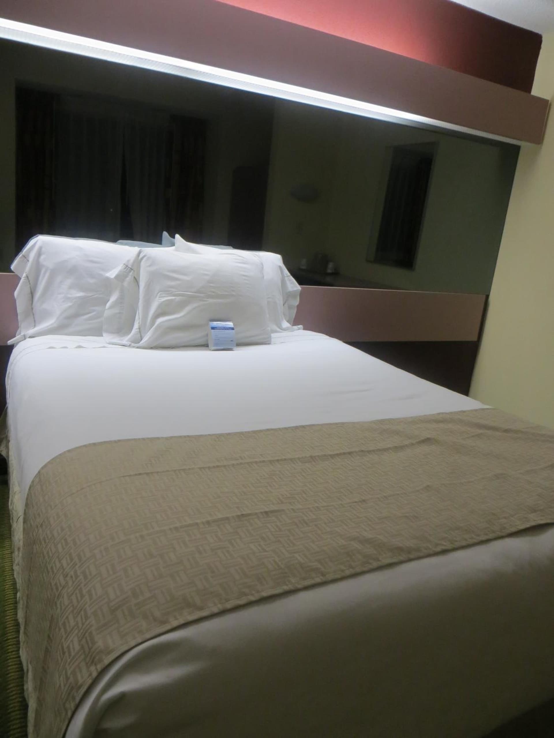 Quality Inn Knoxville West Cedar Bluff property views in Knoxville, TN — gallery photo 3
