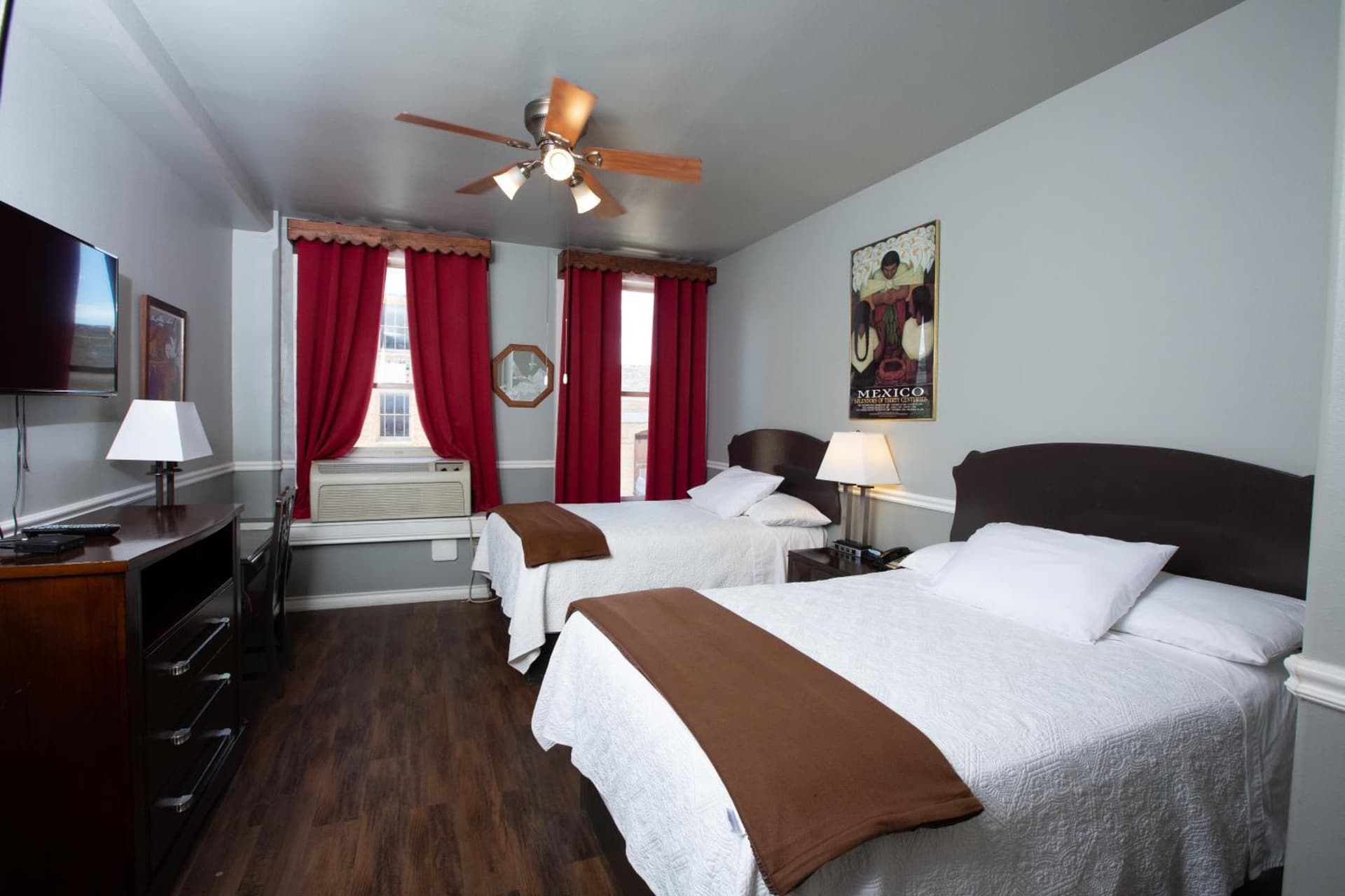 The Rialto Hotel gallery photo in Laredo, TX — image 4