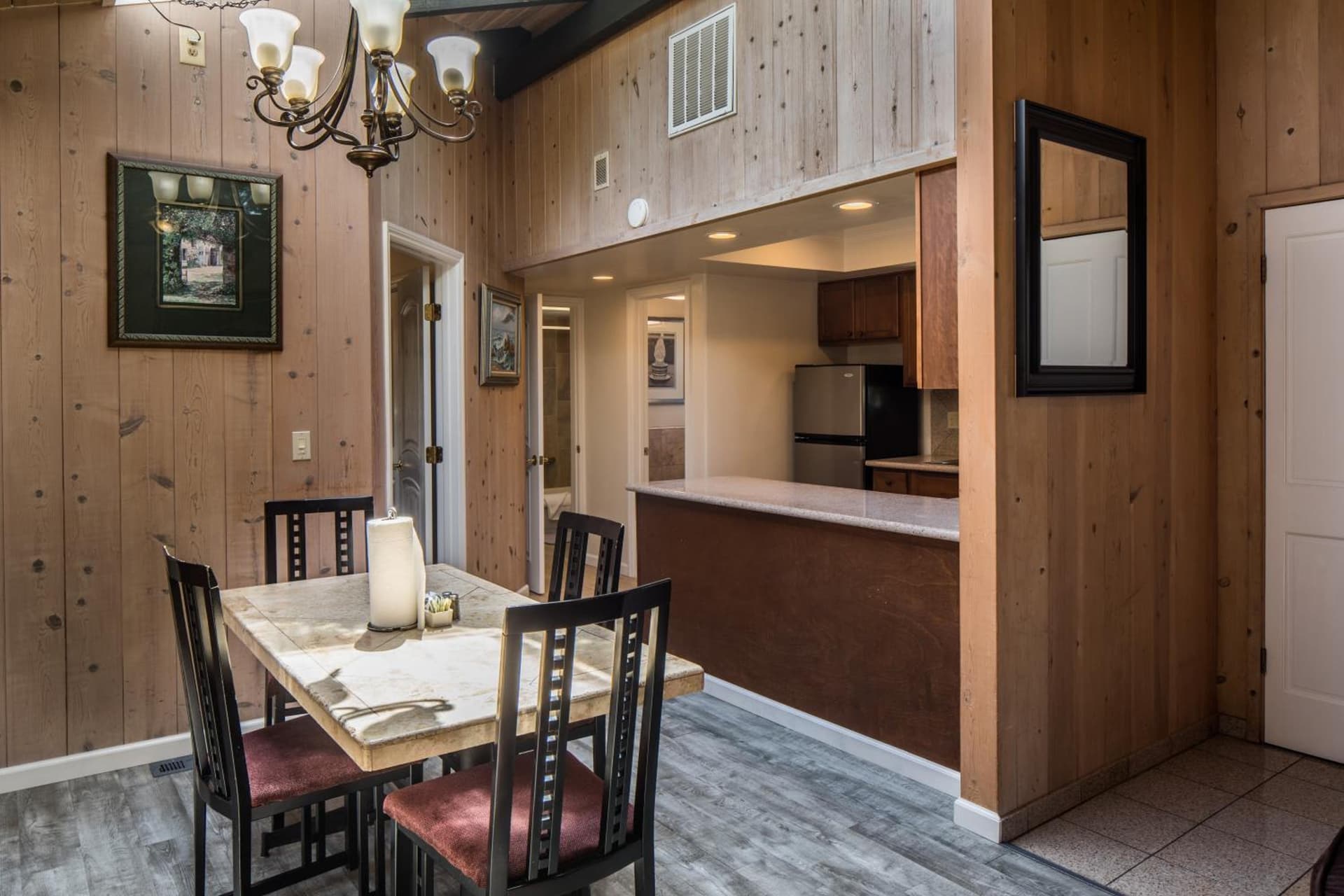 Andril Fireplace Cottages property views in Pacific Grove, CA — gallery photo 3