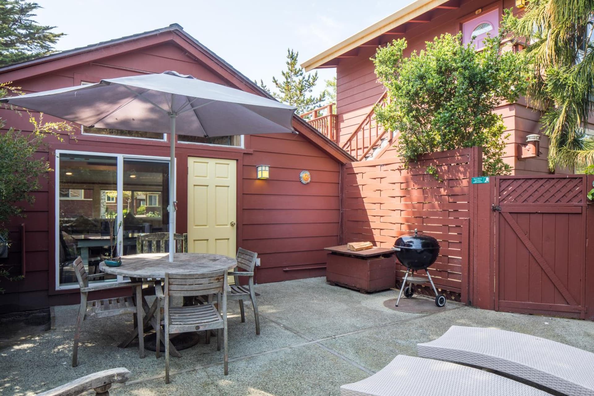 Andril Fireplace Cottages gallery photo in Pacific Grove, CA — image 56