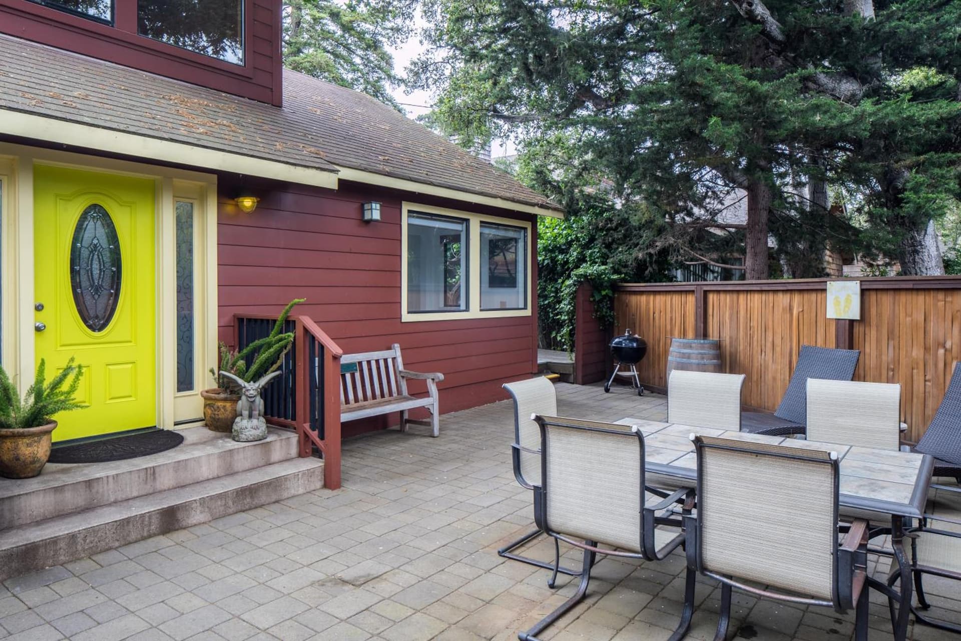Andril Fireplace Cottages gallery photo in Pacific Grove, CA — image 96