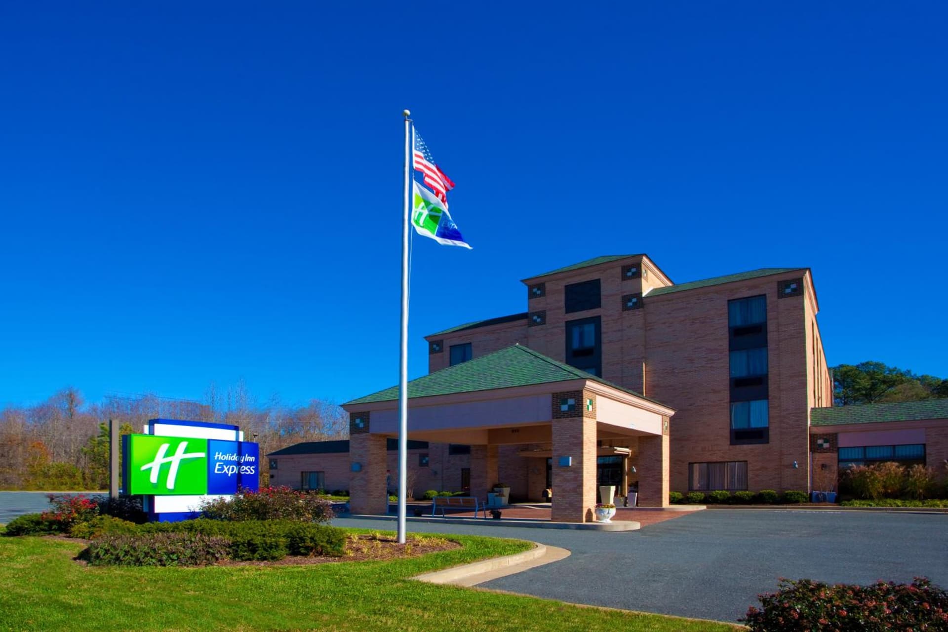 Holiday Inn Express Easton by IHG featured exterior or lobby in Easton, MD — similar hotel