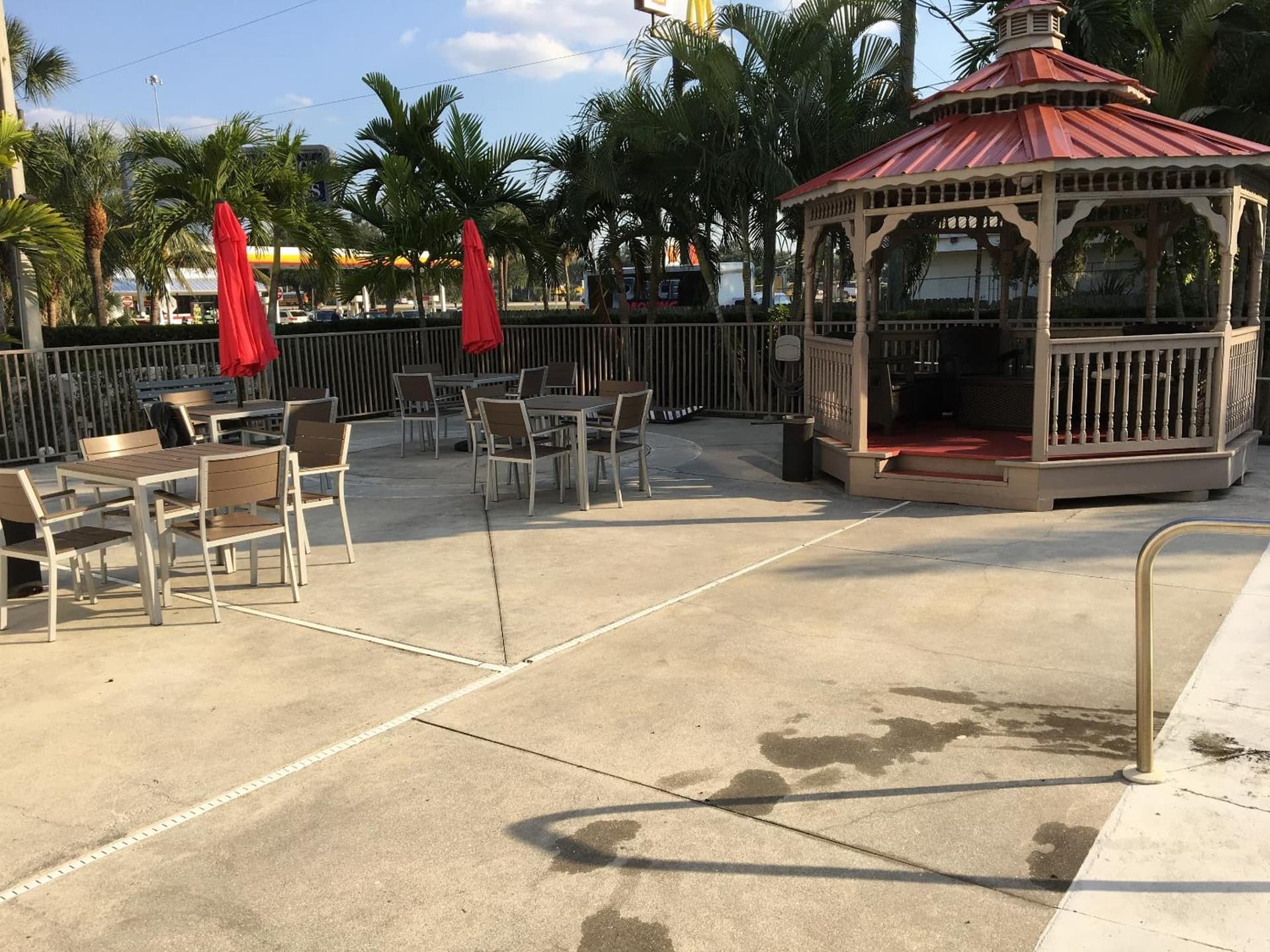 Days Inn & Suites by Wyndham Bonita Springs North Naples interior in Bonita Springs, FL — gallery photo 2