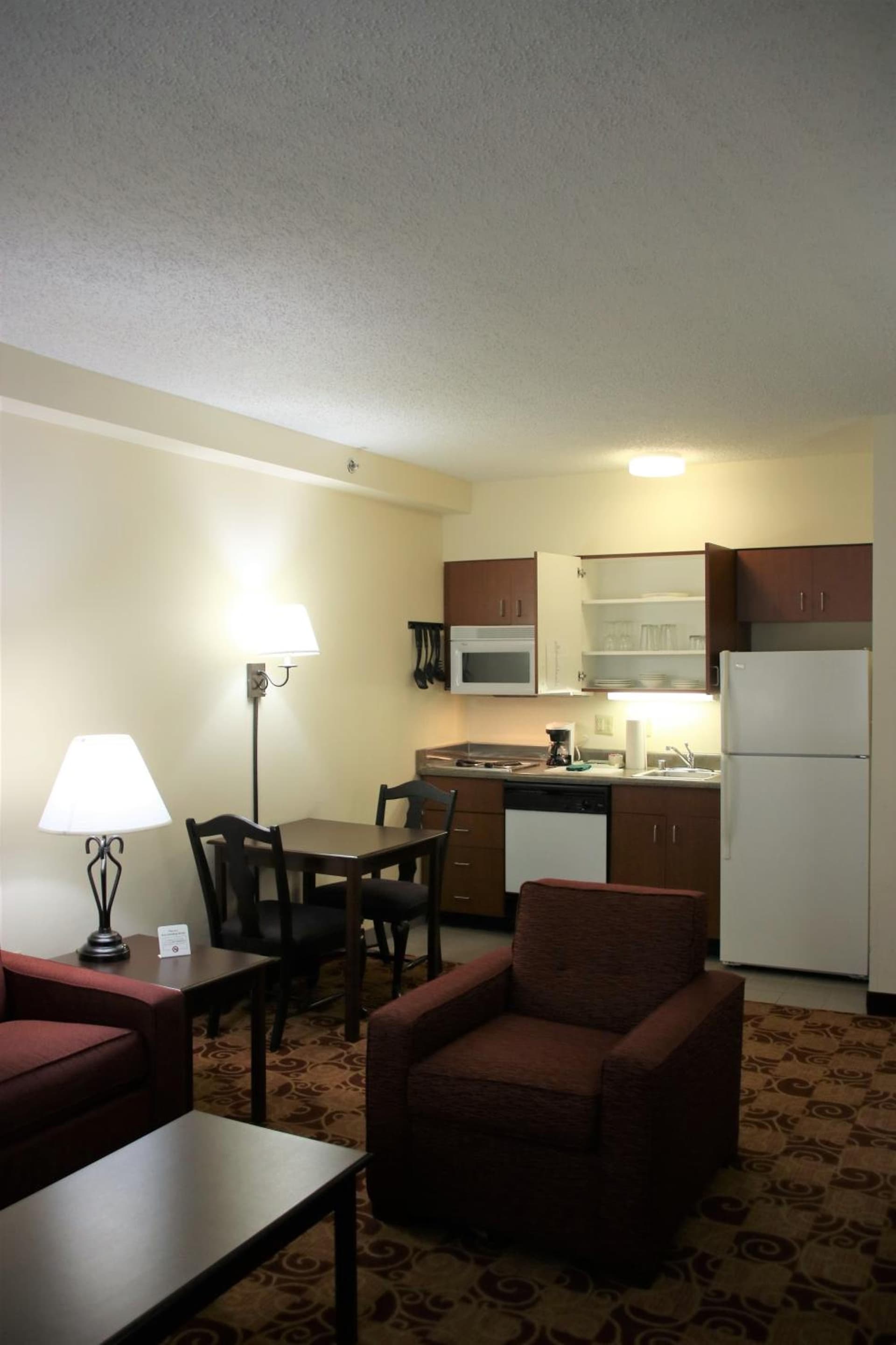 Hawthorn Suites by Wyndham Louisville East gallery photo in Louisville, KY — image 24