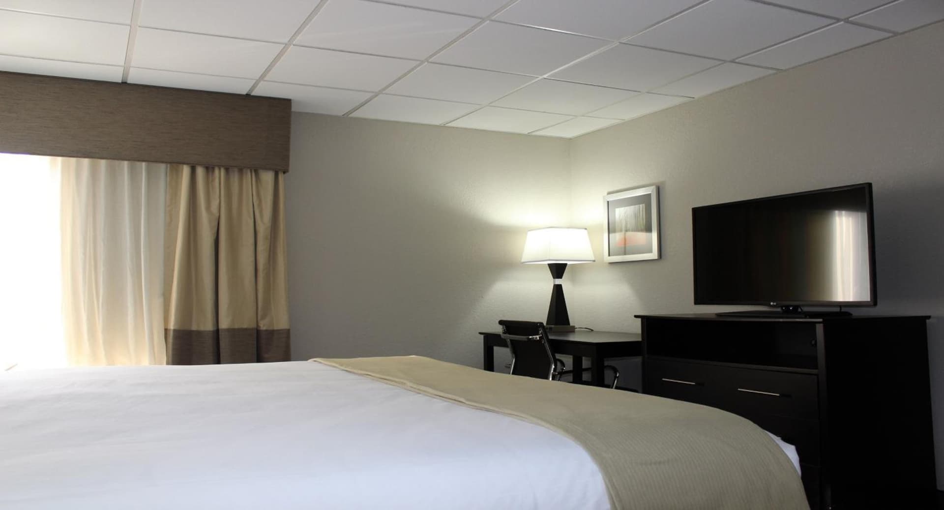 Holiday Inn Express Forsyth by IHG property views in Forsyth, GA — gallery photo 3